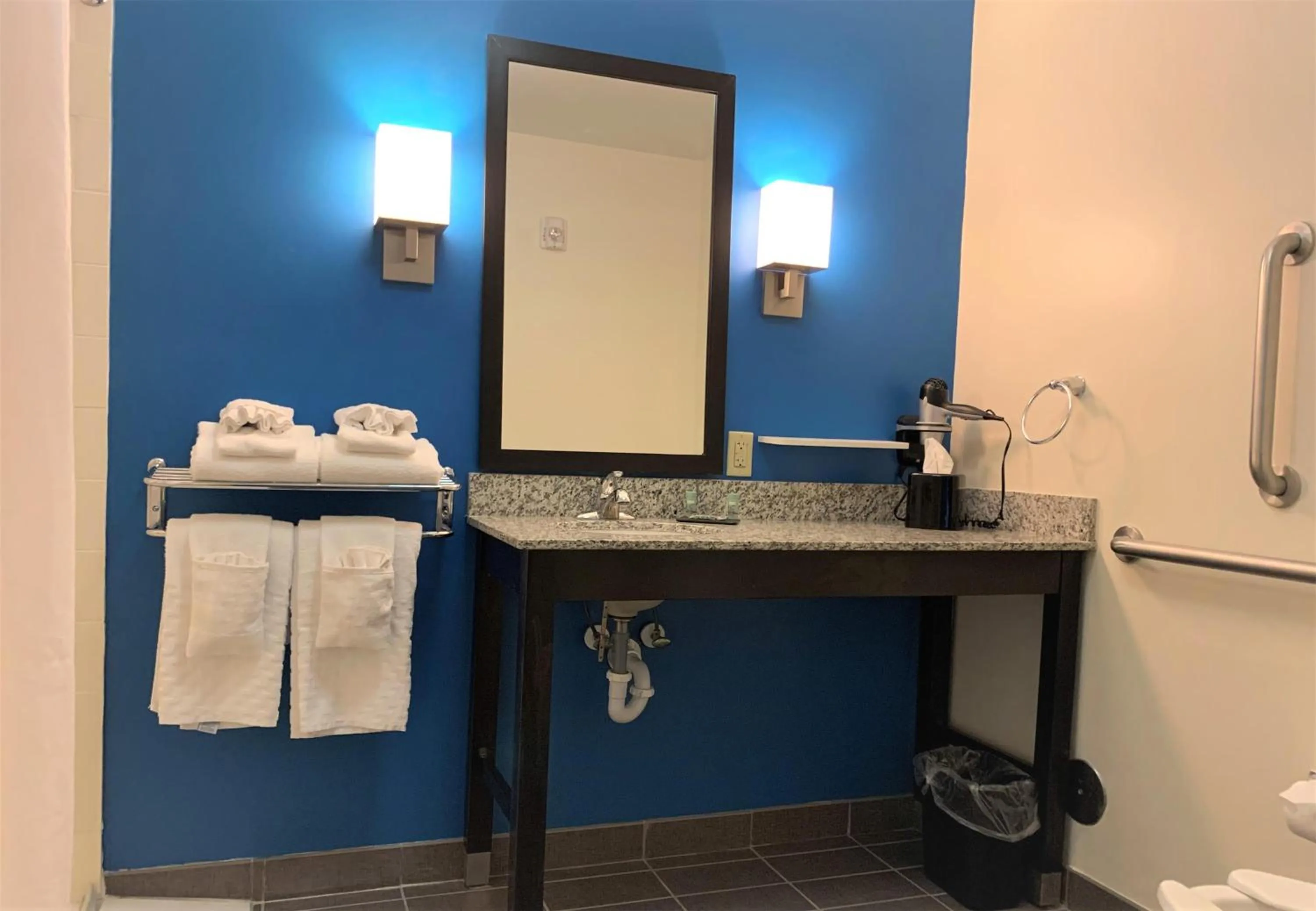 Bathroom in SureStay by Best Western Cambridge