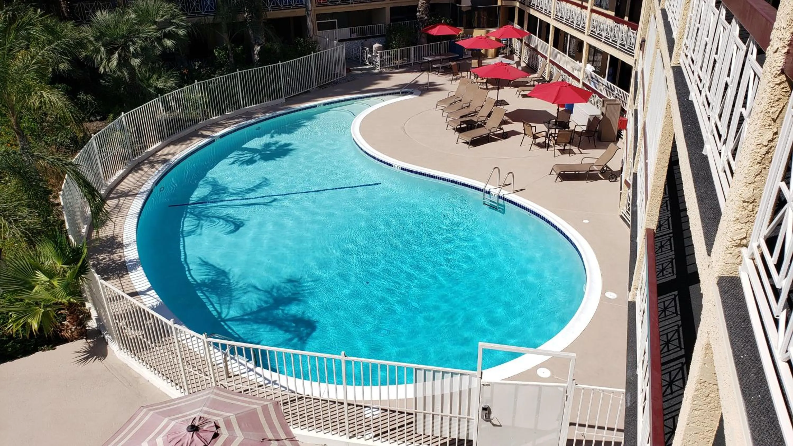 Pool view in Ramada by Wyndham Burbank Airport