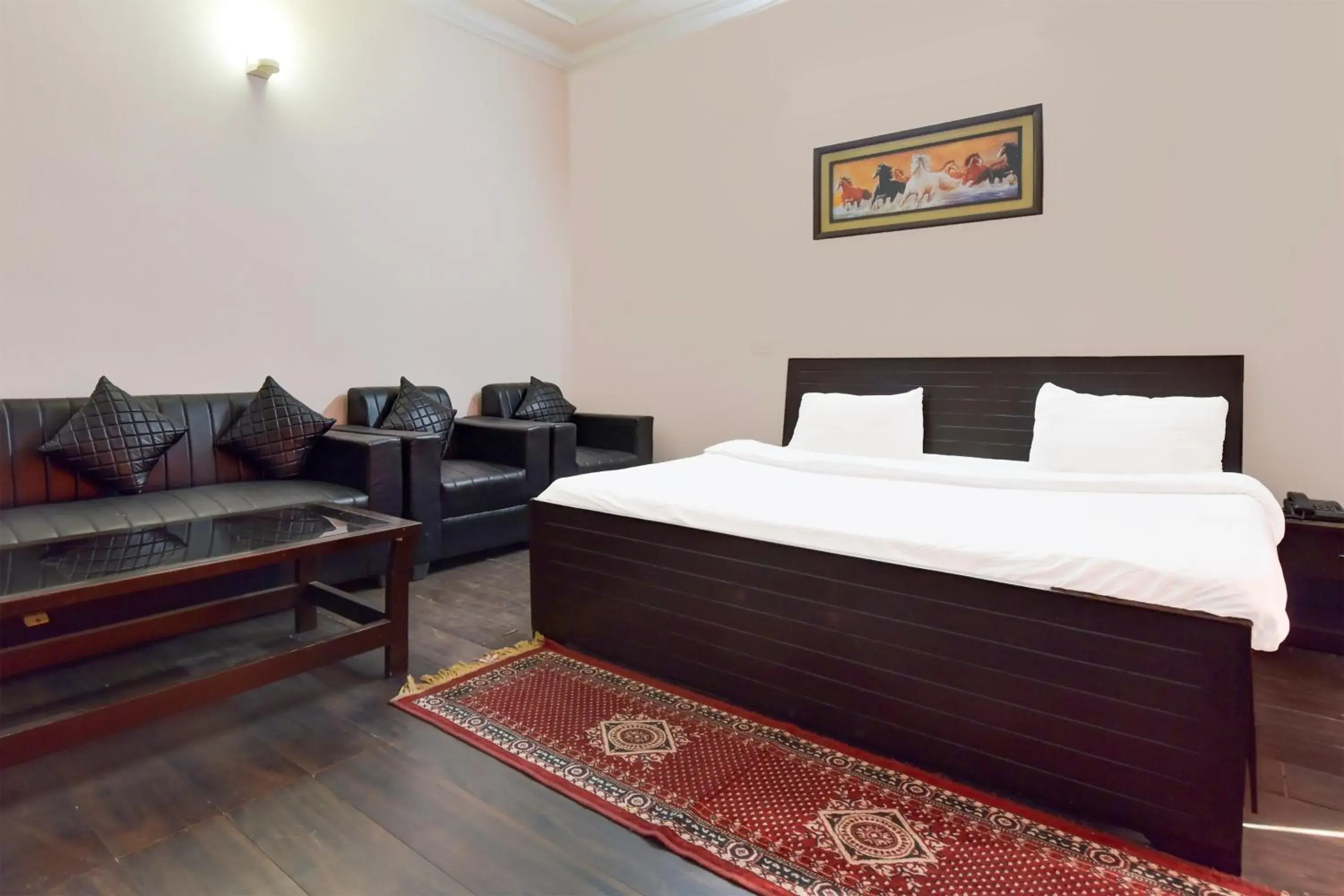 Hotel O Homewood Suites And Guest House Hotel O Homewood Suites And Guest House