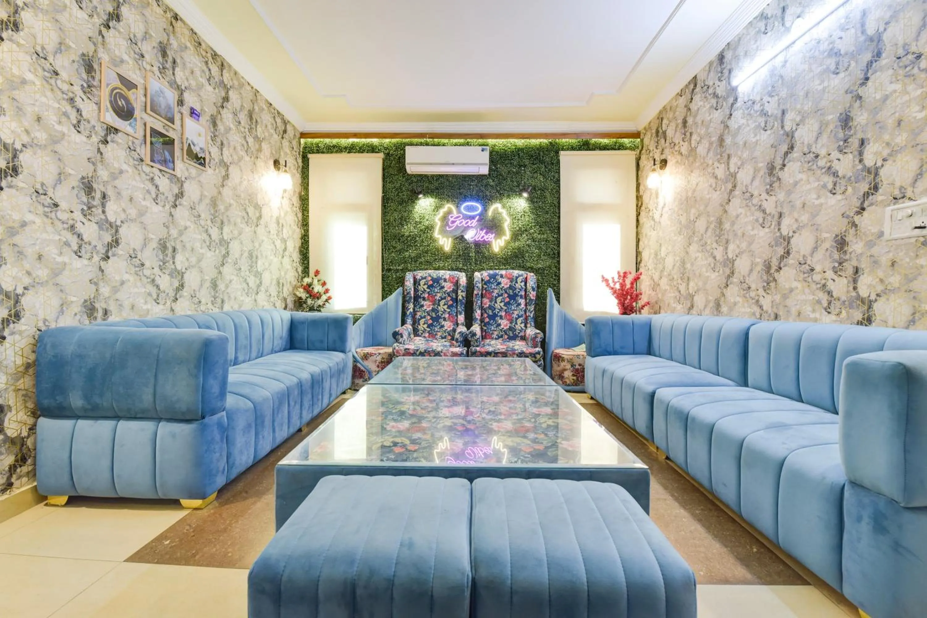 Lobby or reception in Hotel O Homewood Suites And Guest House