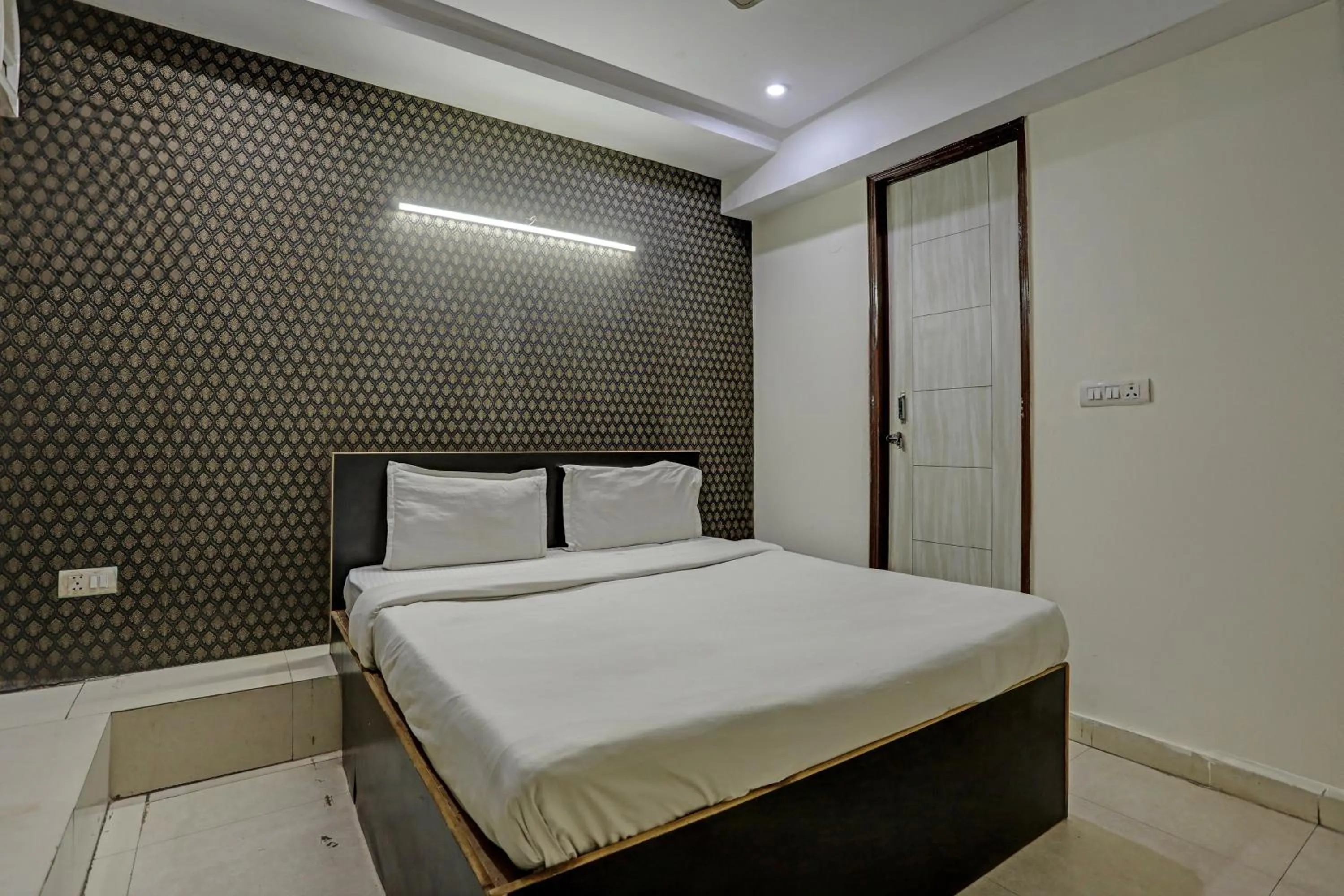 Bedroom, Bed in Hotel O Kanak palace