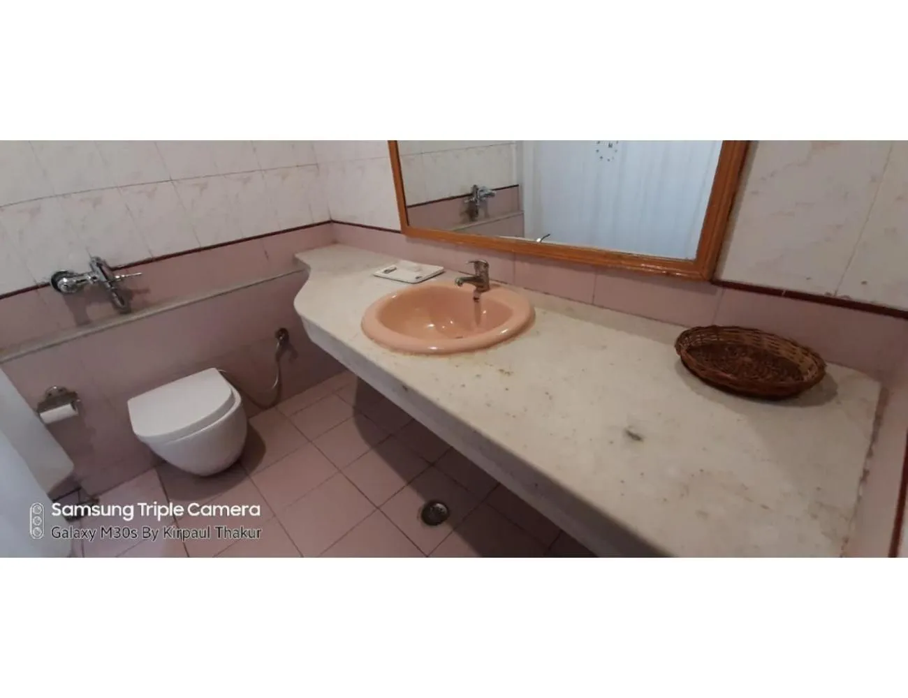 Bathroom in Jai Maa Inn Hotel, Katra