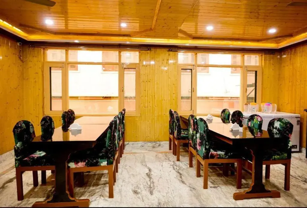 Seven Hills Resort Srinagar By Him Haults Hospitality Seven Hills Resort Srinagar By Him Haults Hospitality