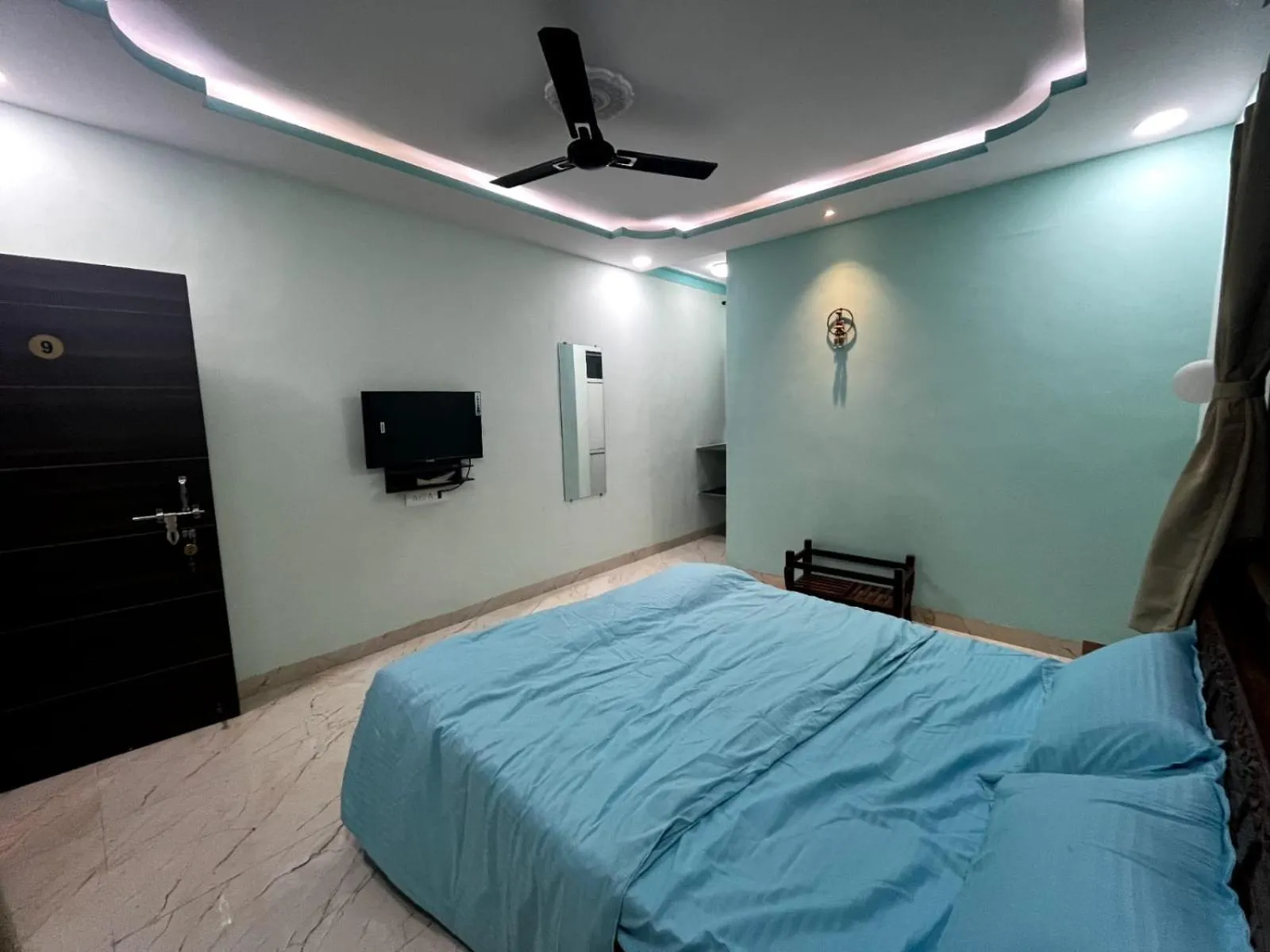 Bedroom, Bed in Tarangan Resort