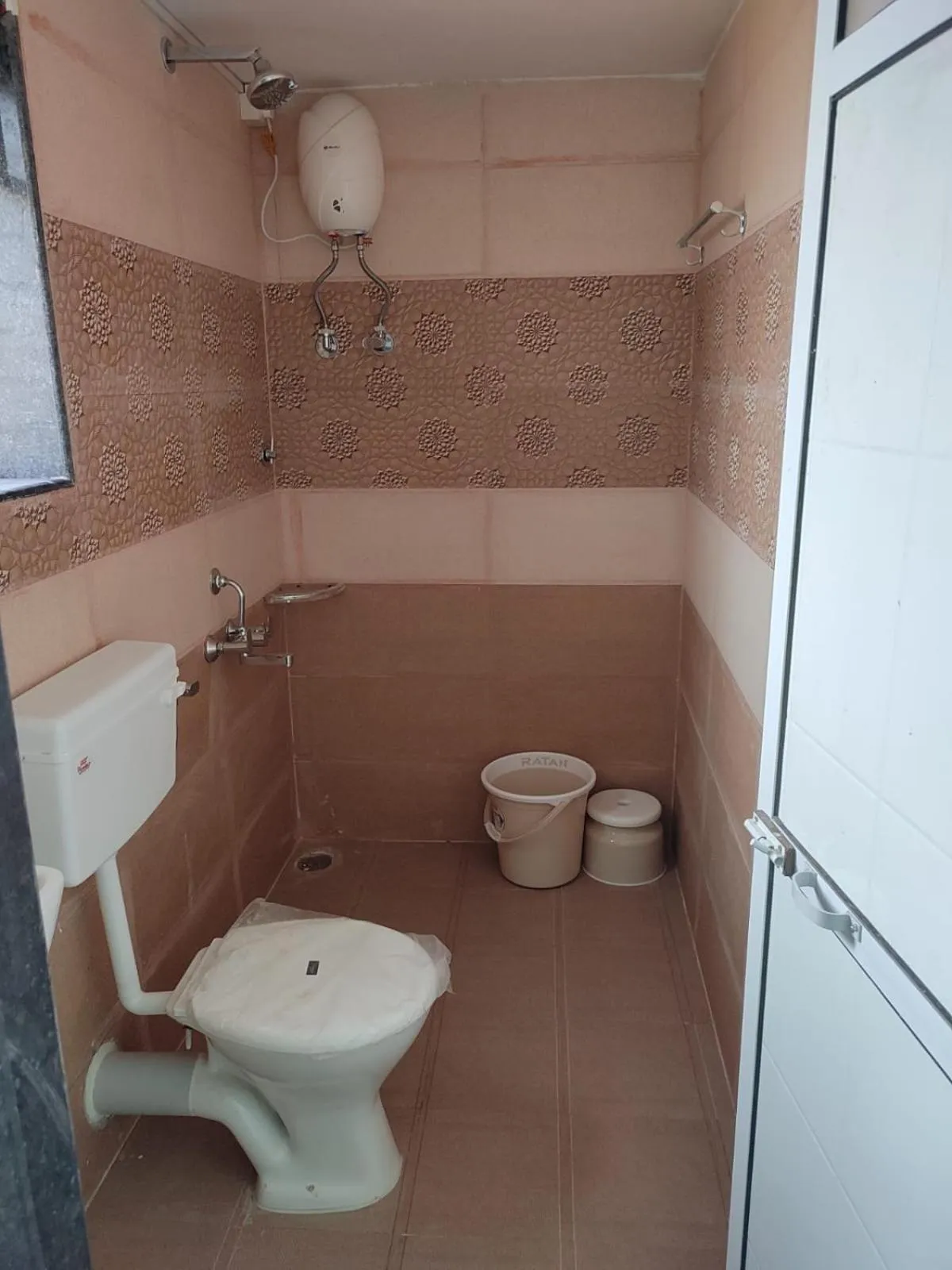 Toilet in Tarangan Resort