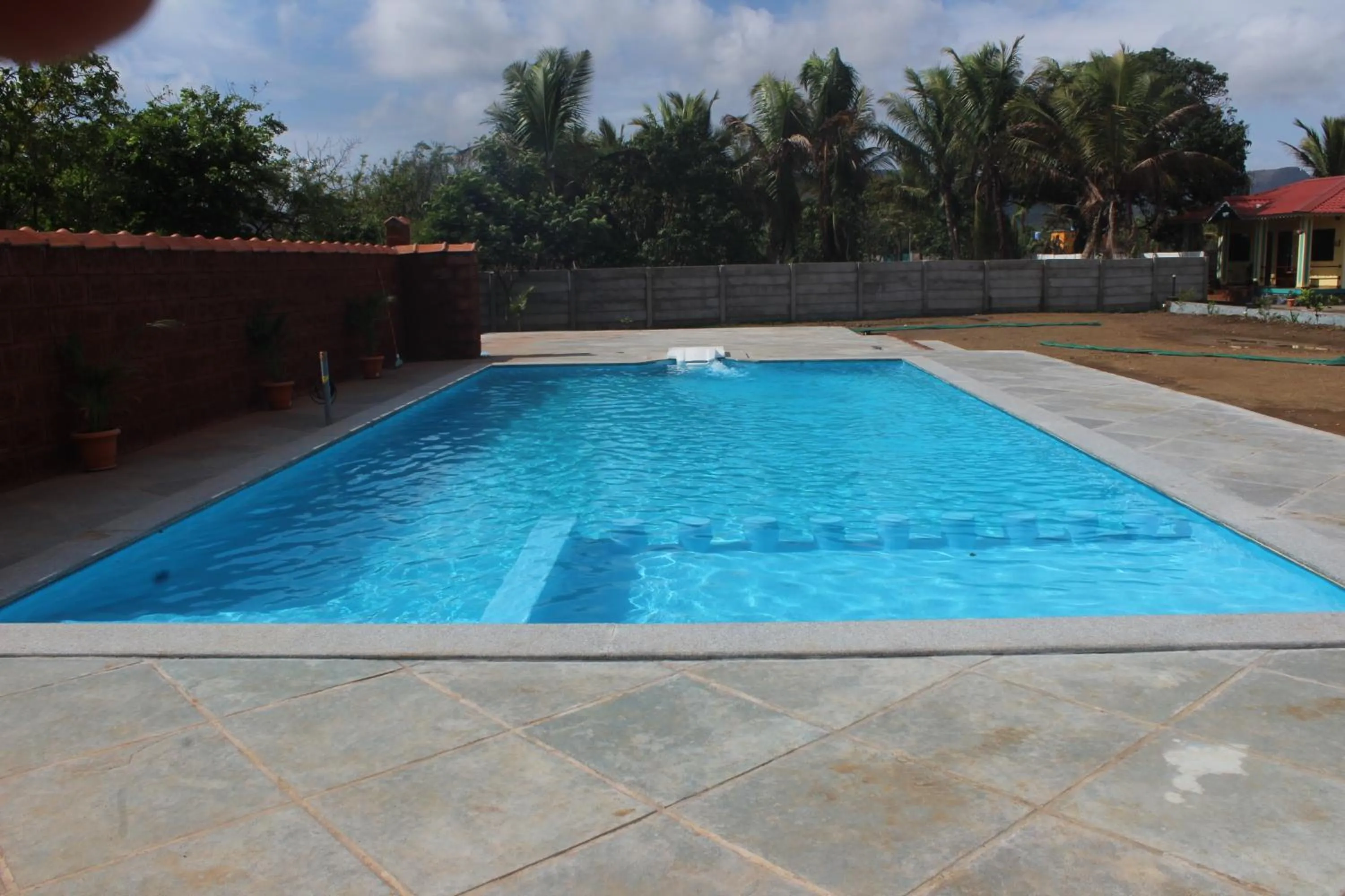 Swimming pool in Tarangan Resort
