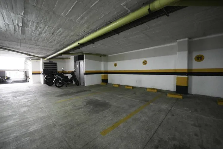 Parking in Hotel MH Pereira