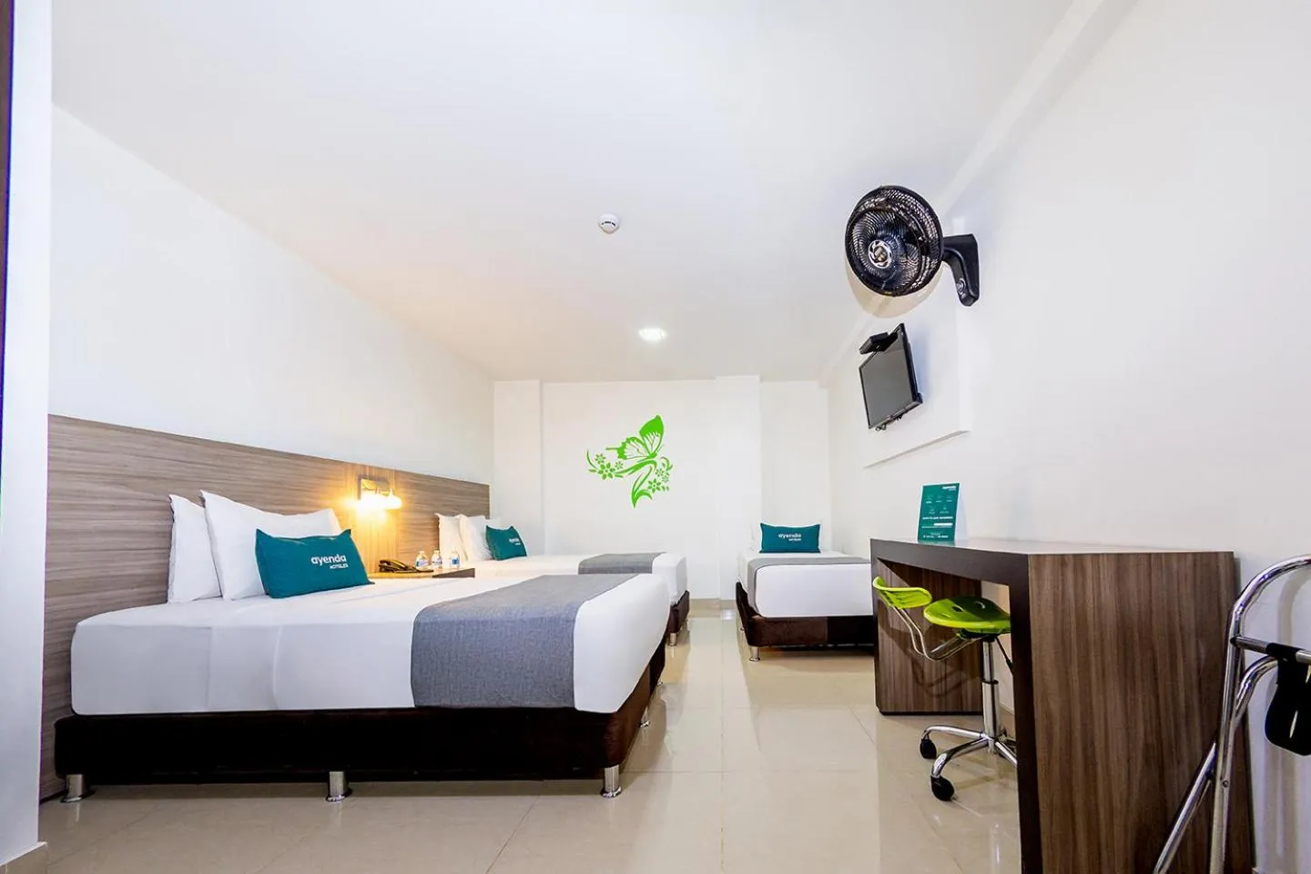 Photo of the whole room, Bed in Hotel MH Pereira