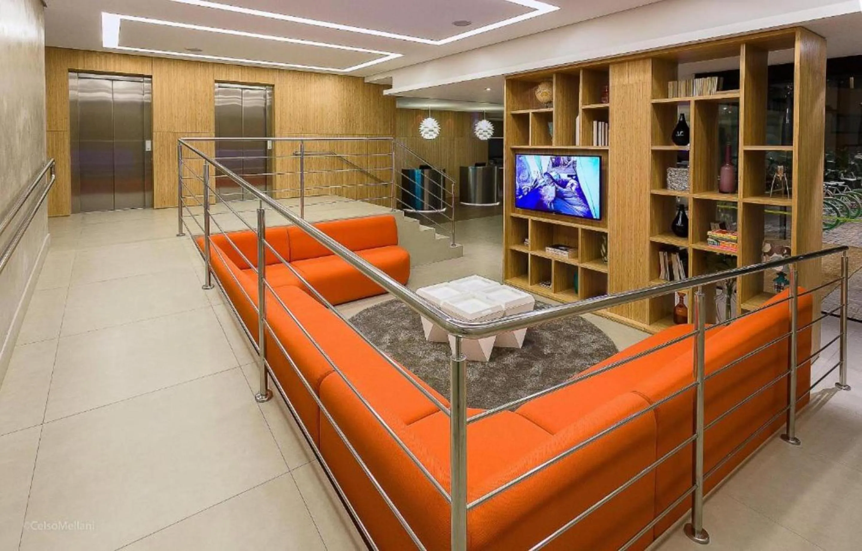 Communal lounge/ TV room in DMax Hotel