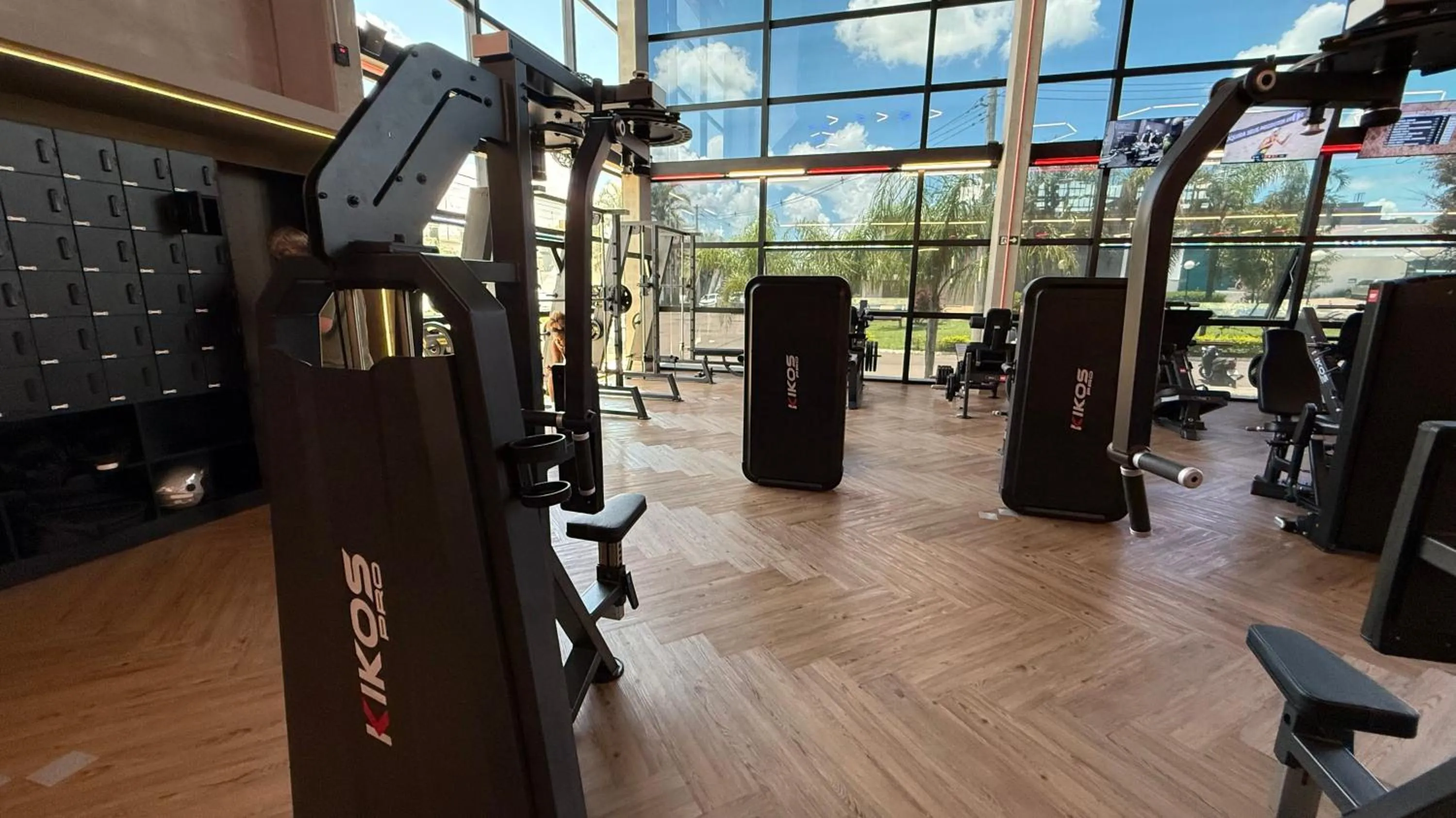 Fitness centre/facilities in DMax Hotel