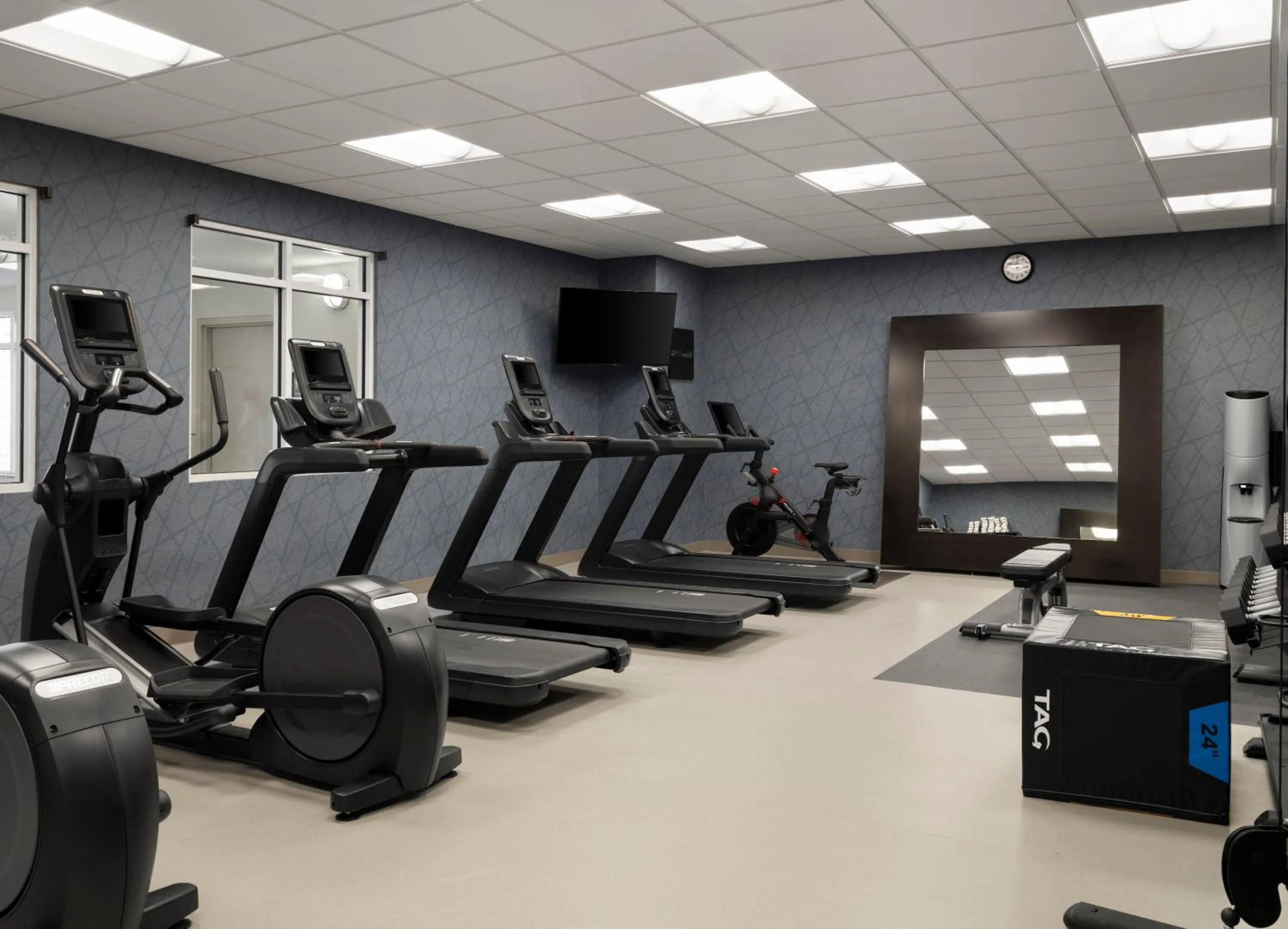 Fitness centre/facilities in Homewood Suites by Hilton Akron/Fairlawn