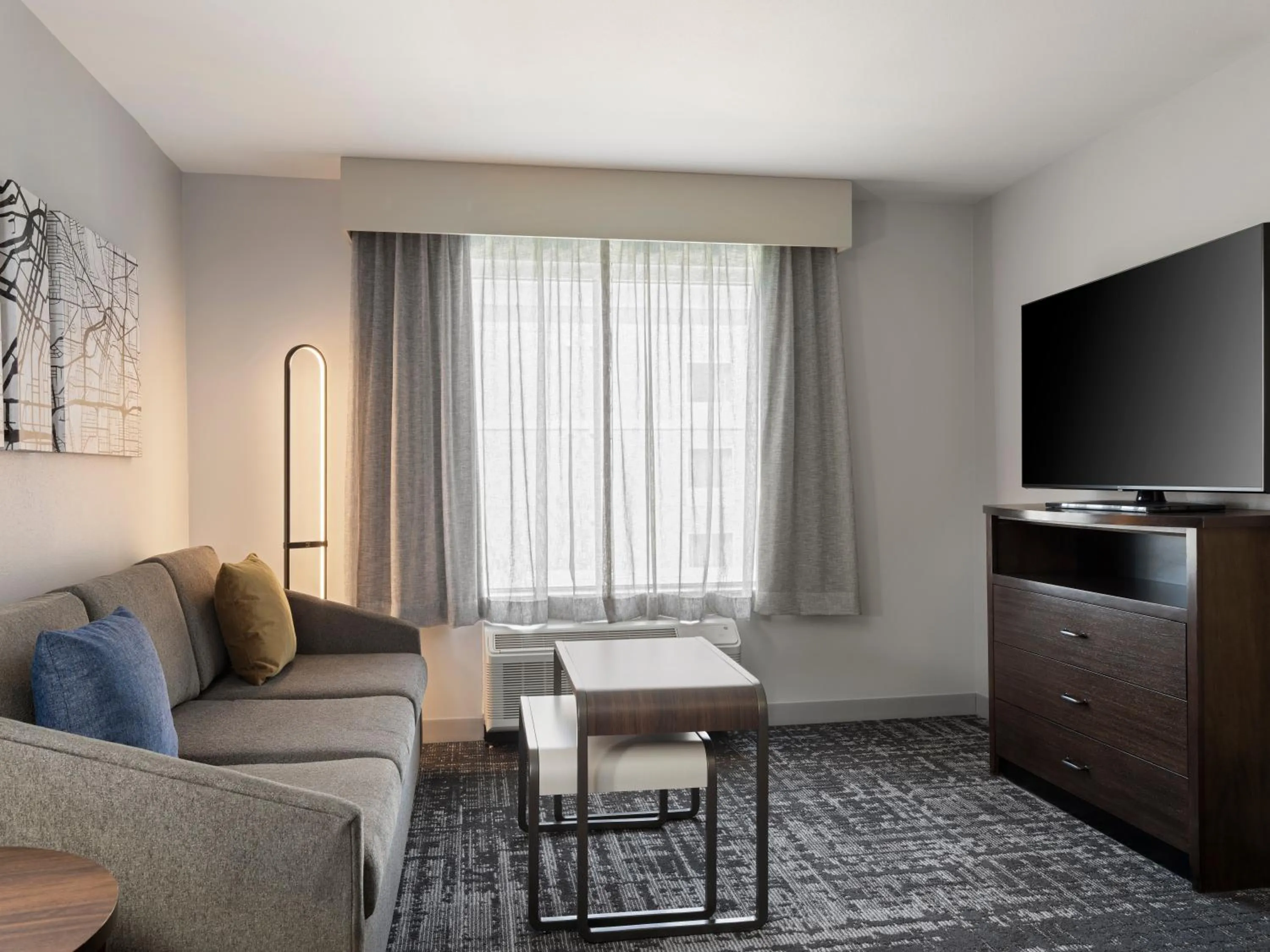 Living room in Homewood Suites by Hilton Akron/Fairlawn