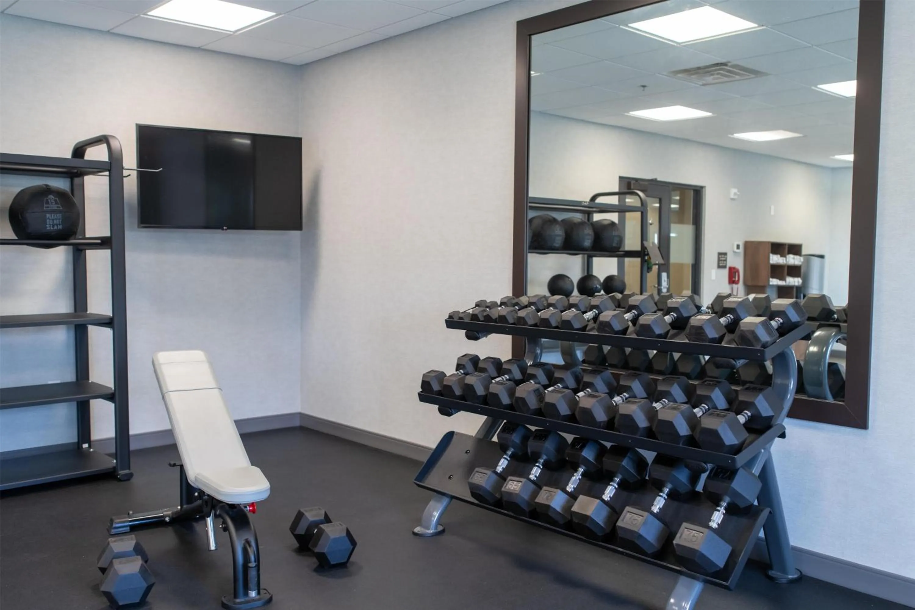 Fitness centre/facilities in Hampton Inn Orange City
