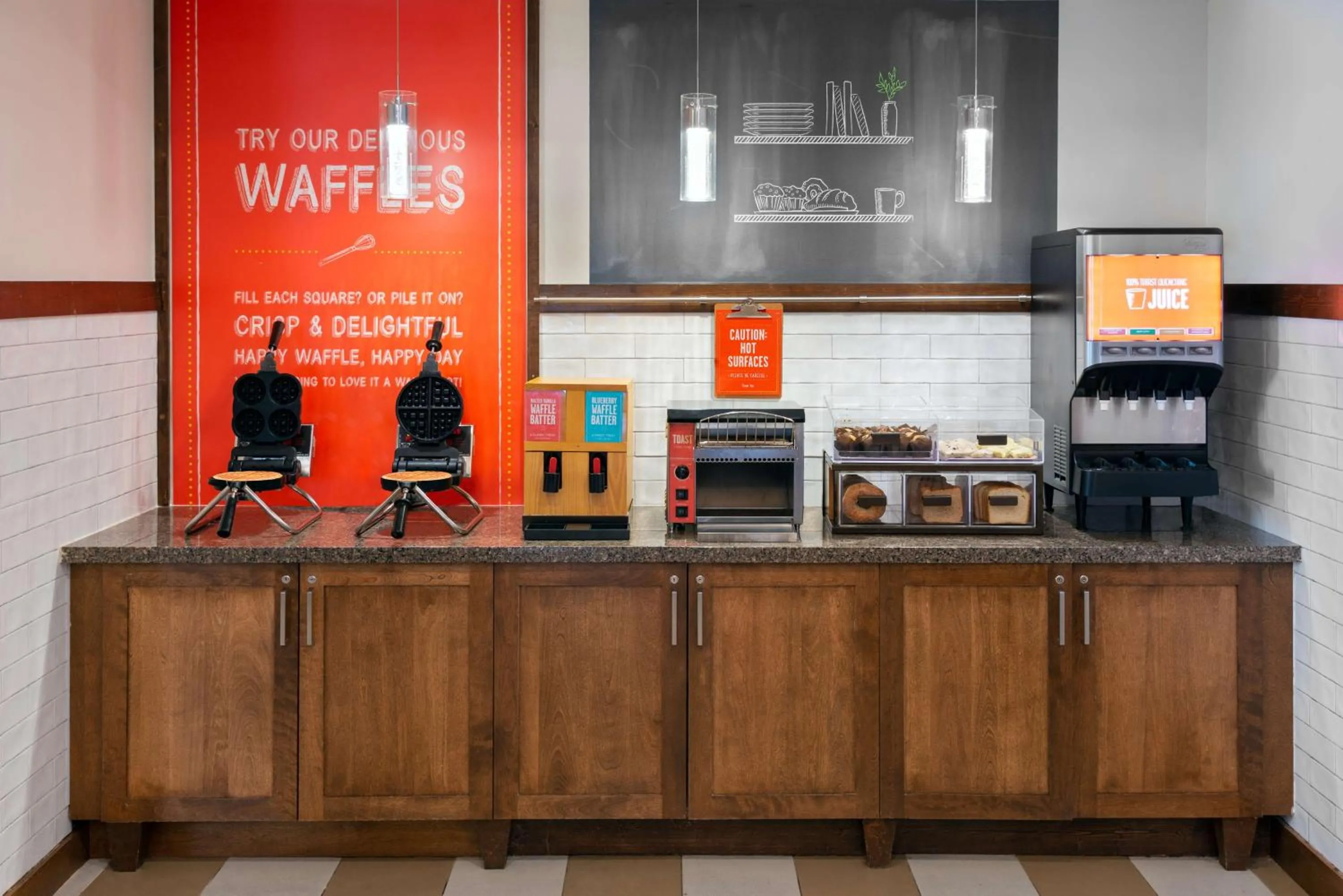 Breakfast in Hampton Inn and Suites Clayton/St. Louis-Galleria Area