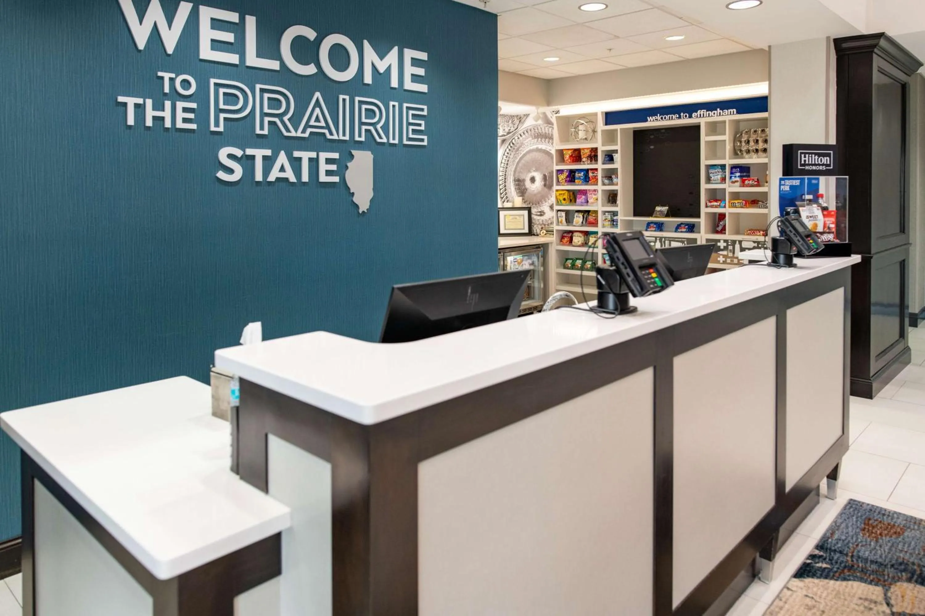 Lobby or reception in Hampton Inn & Suites Effingham