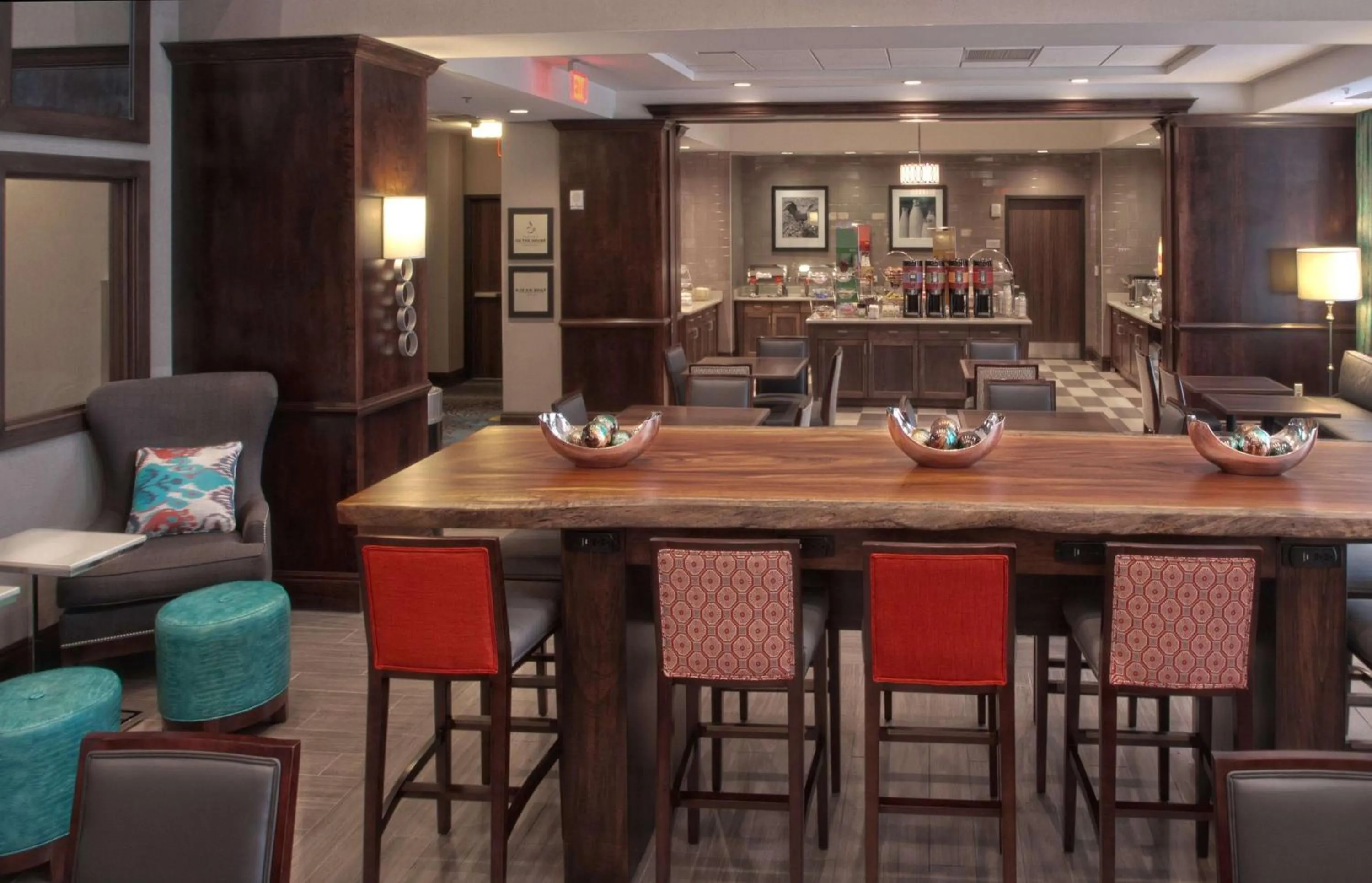 Dining area in Hampton Inn & Suites Columbus/University Area