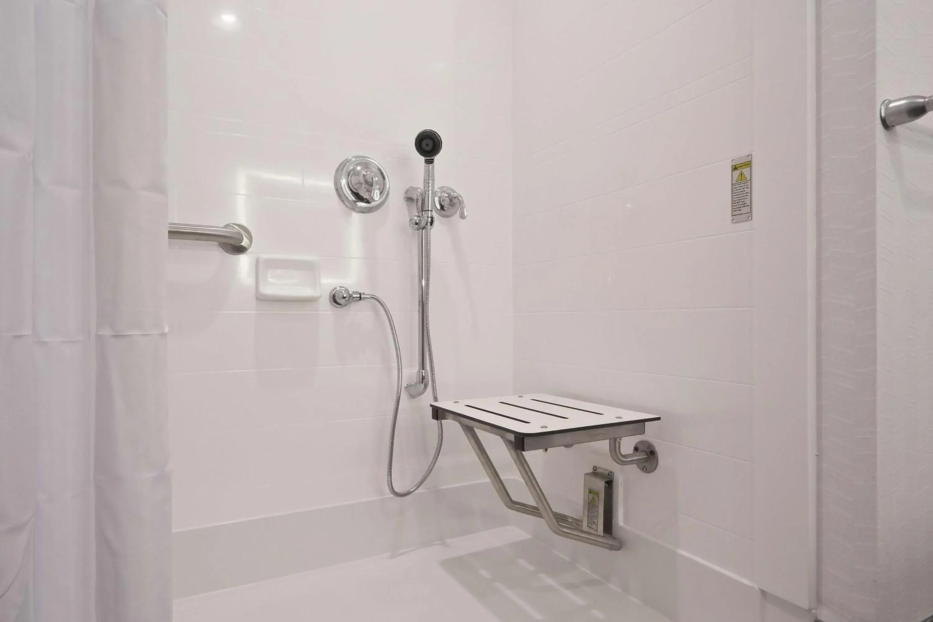 Bathroom in Hampton Inn & Suites Columbus/University Area Bathroom in Hampton Inn & Suites Columbus/University Area