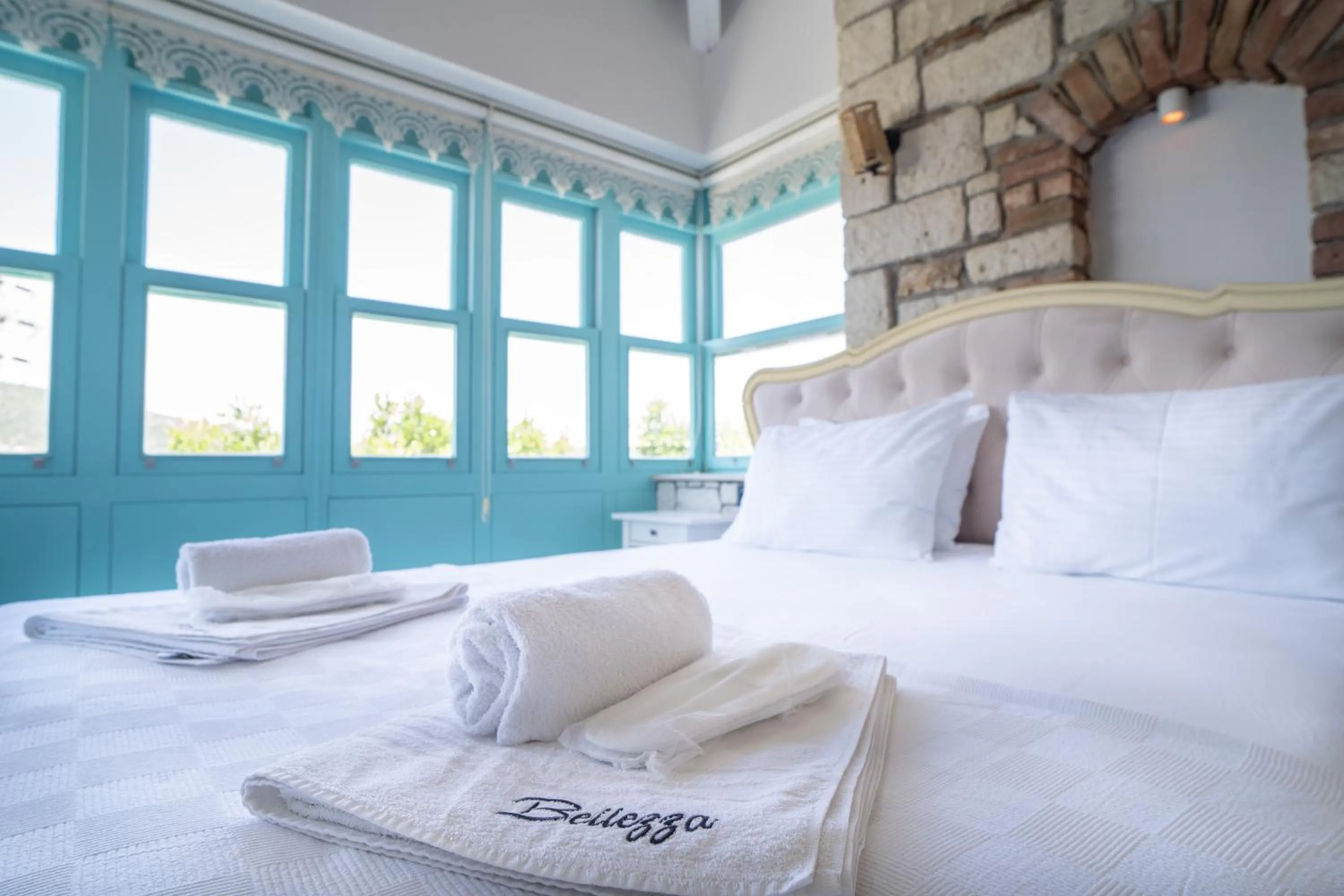 Photo of the whole room, Bed in Bellezza Hotel Alaçatı