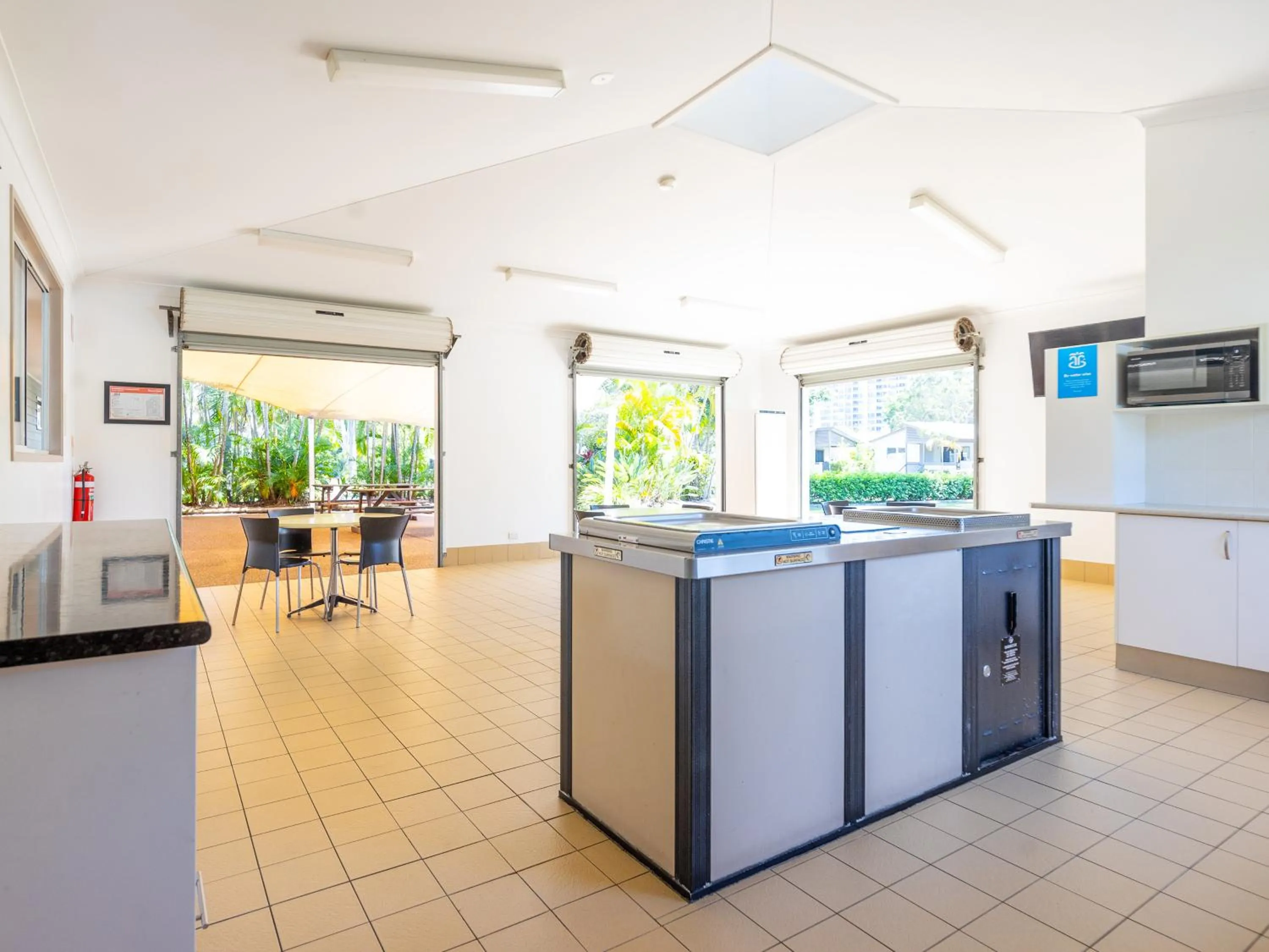 Communal kitchen in NRMA Treasure Island Holiday Resort
