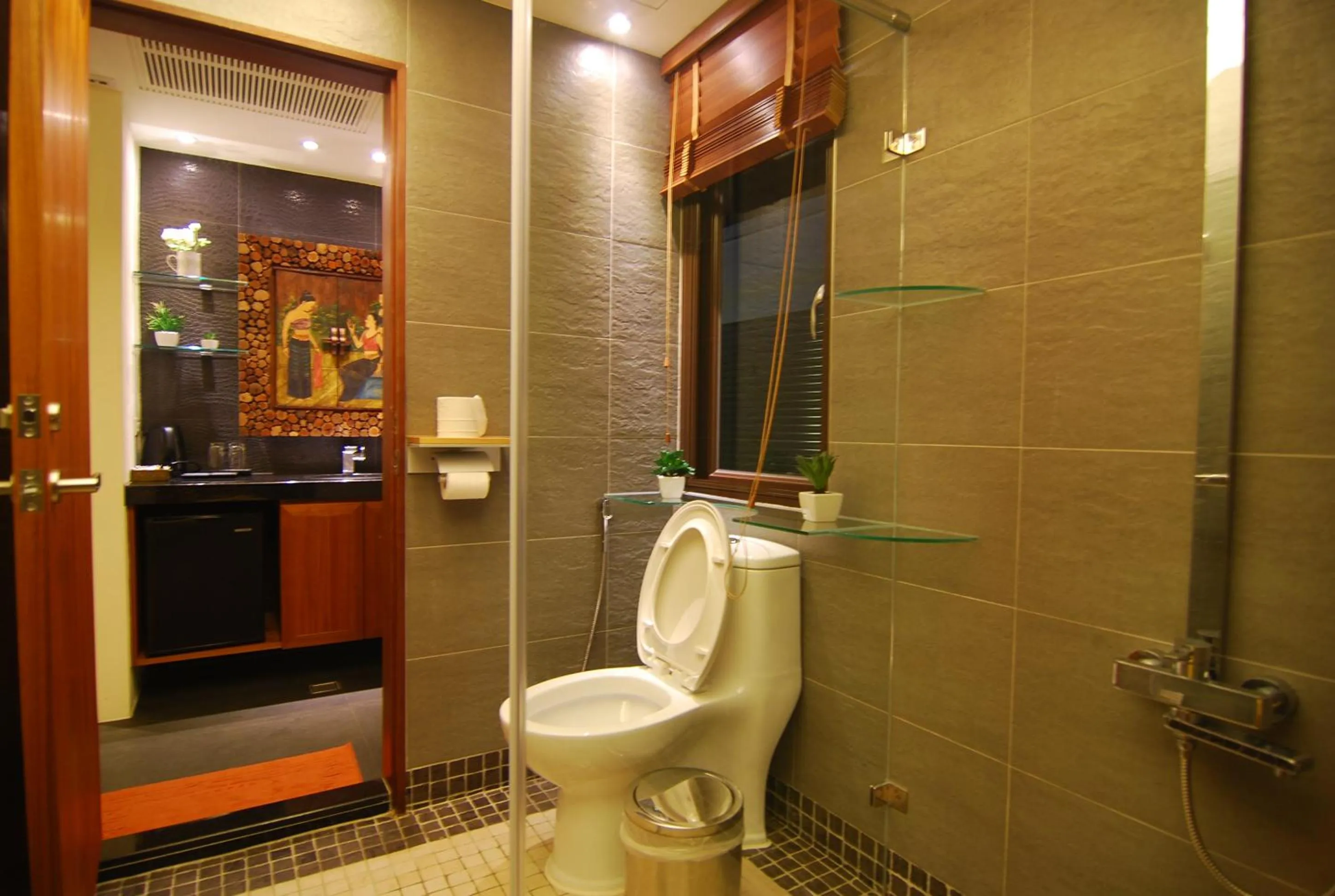 Shower in A&L Inn 戀灣旅棧