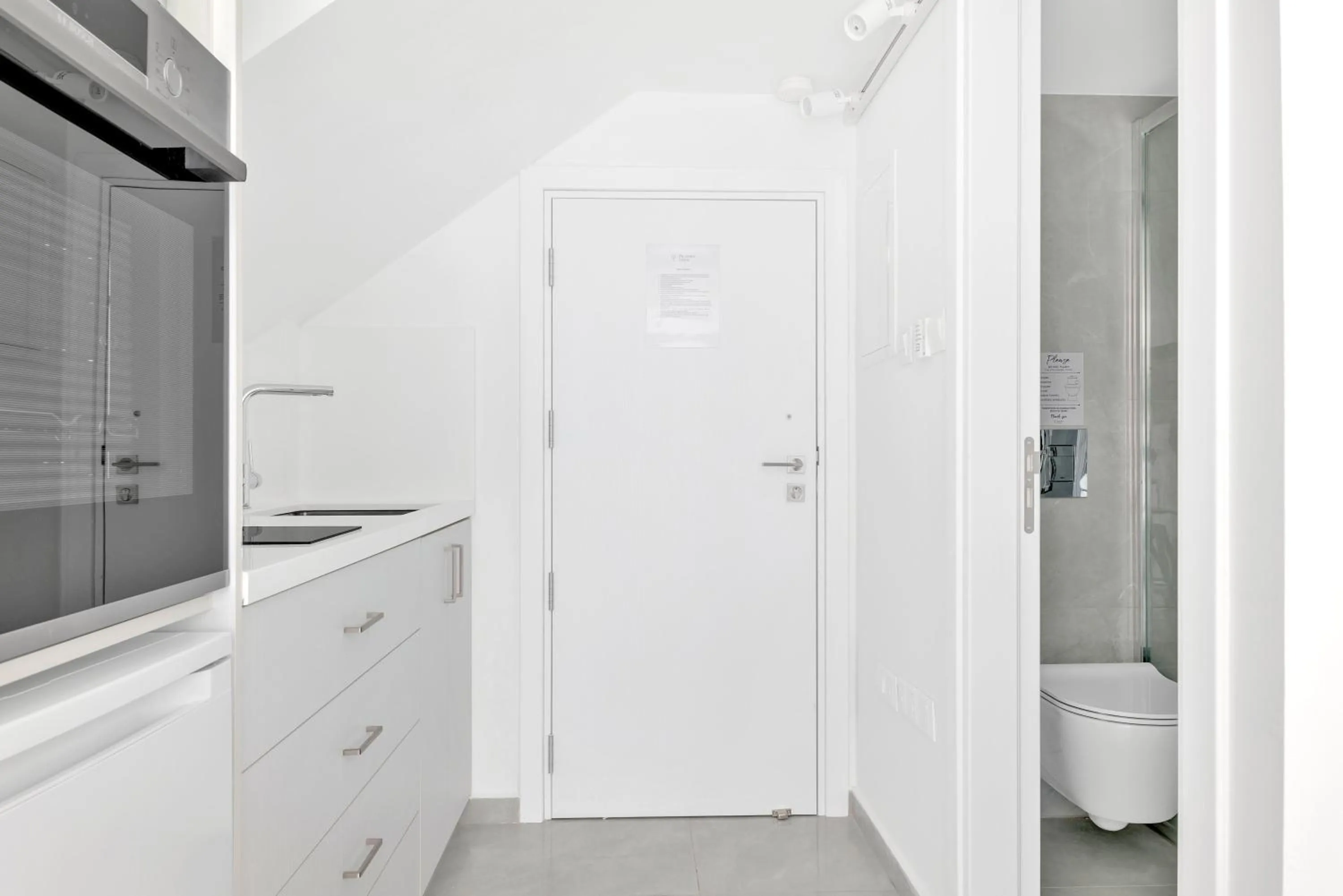 Shower in Phaedrus Living Alkminis Seaview Suites Pantai