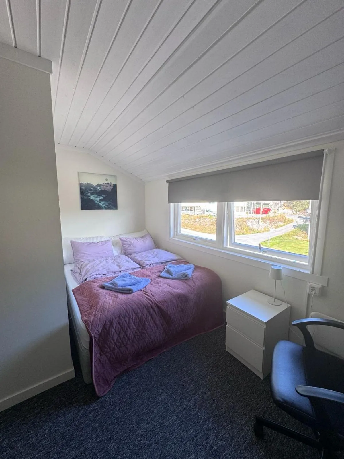 Bed in Smart Motell