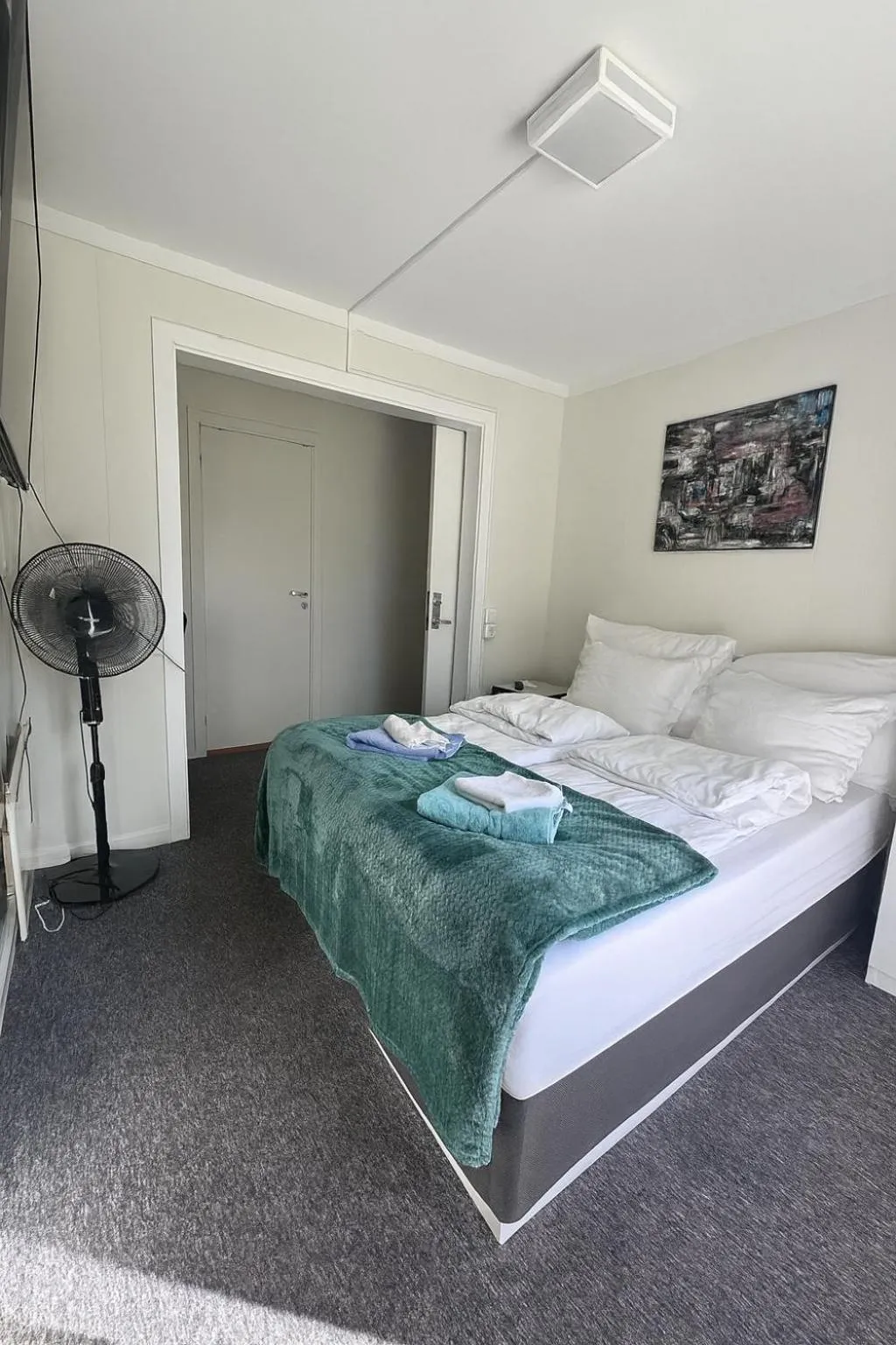 Bed in Smart Motell