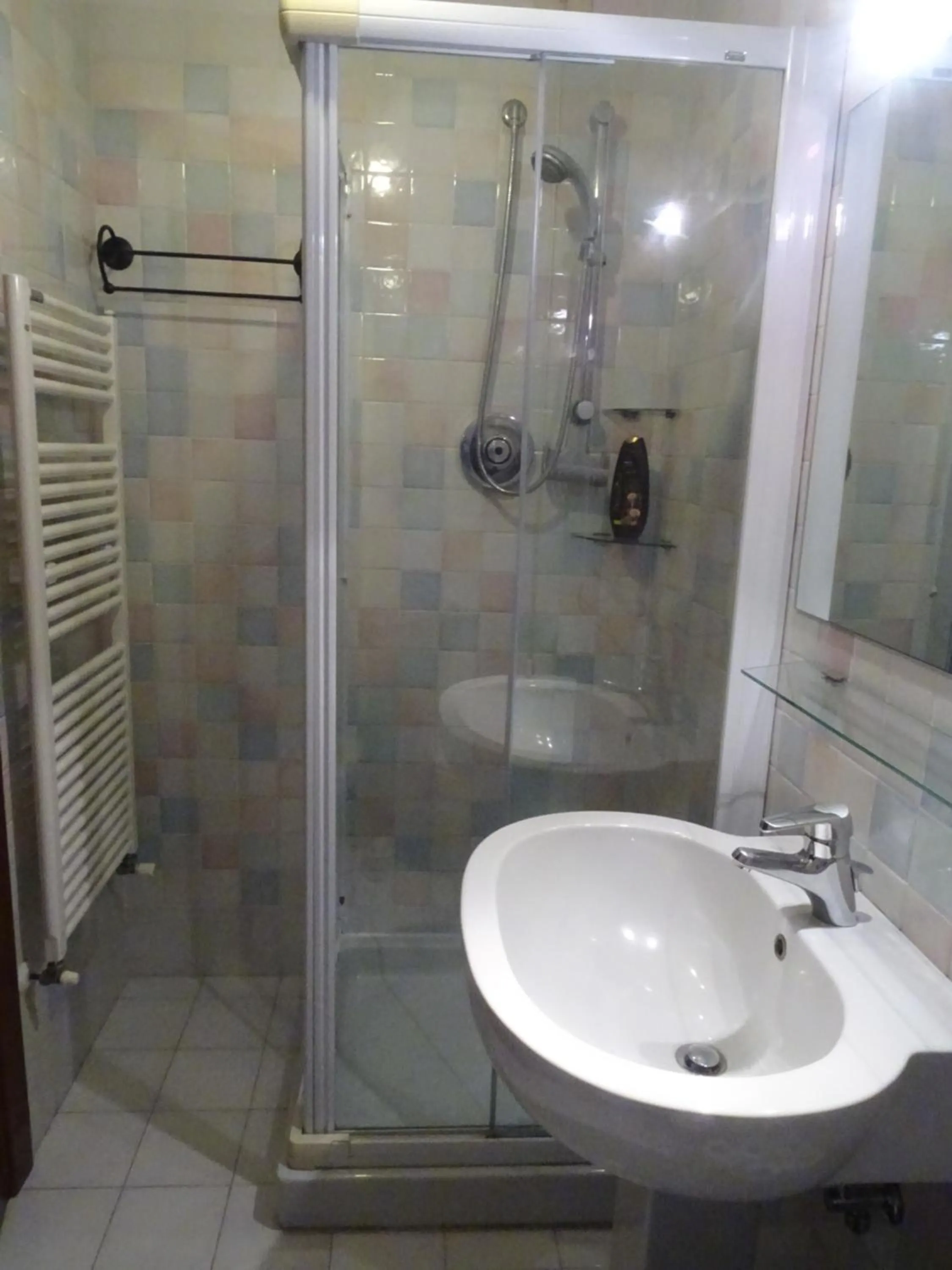 Bathroom in Le Mimose B&B