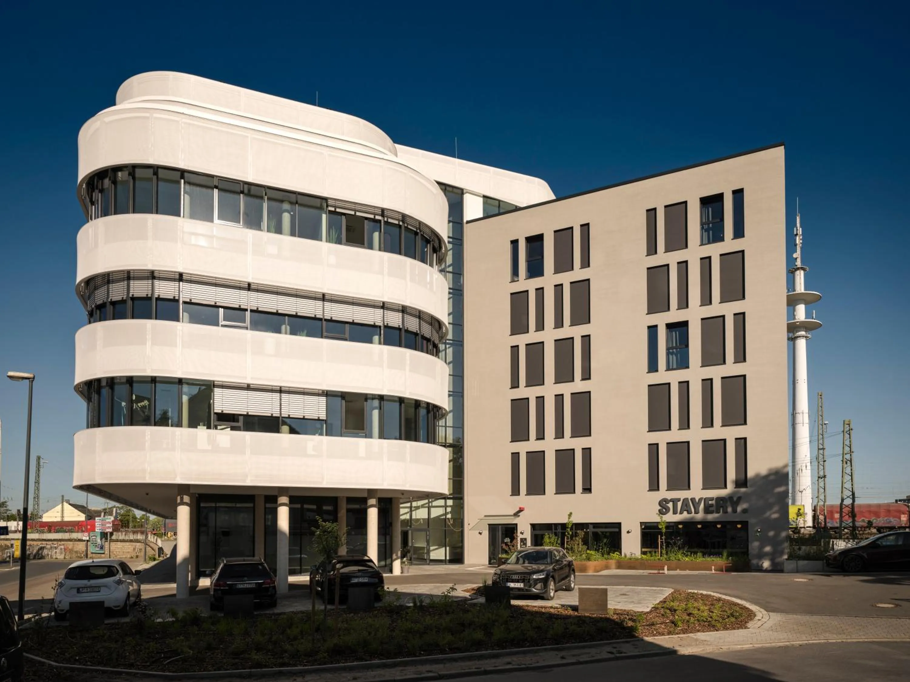 STAYERY Gütersloh Hauptbahnhof