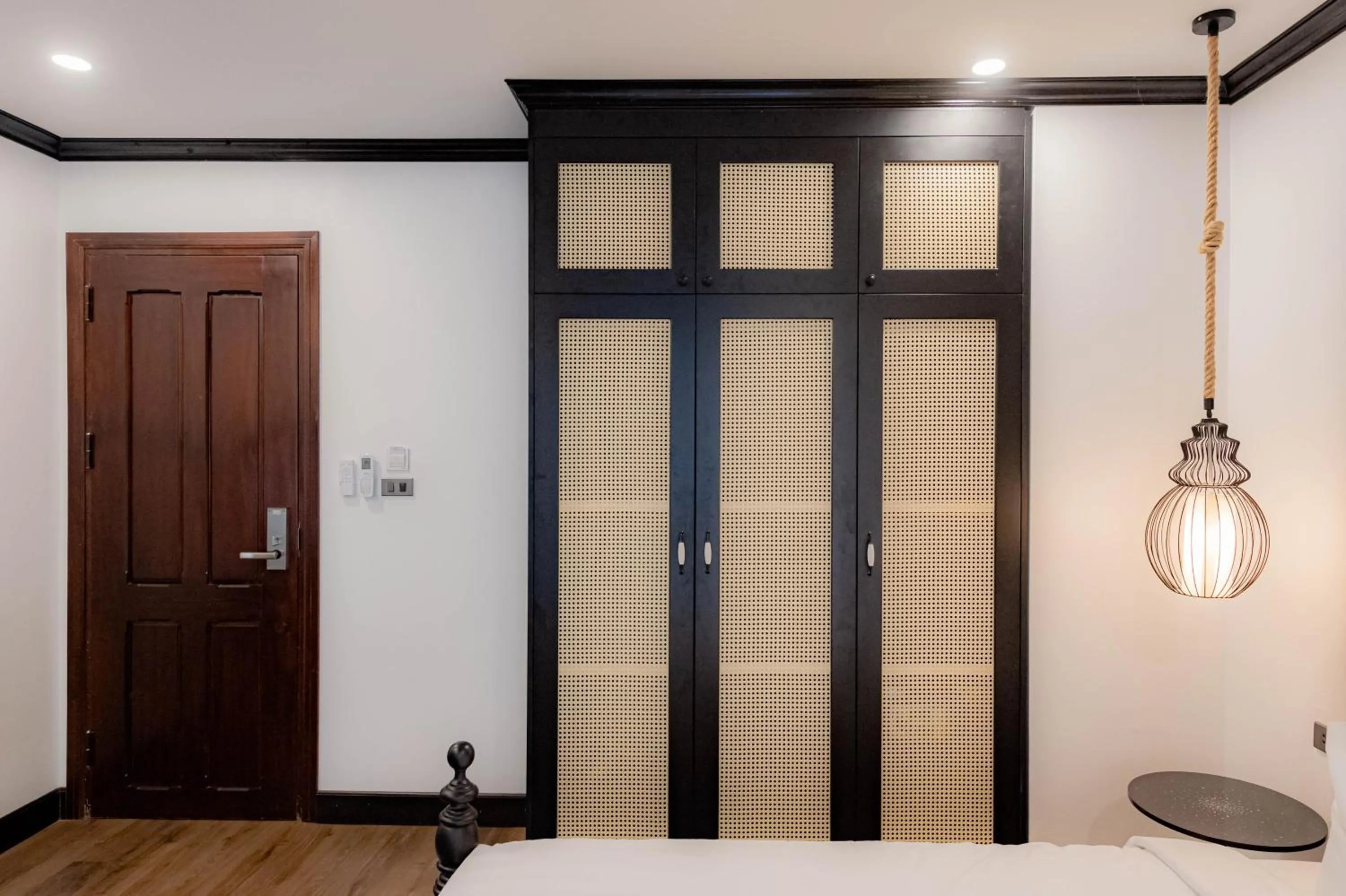 wardrobe, Bed in Cozy An Boutique Hotel Luangprabang