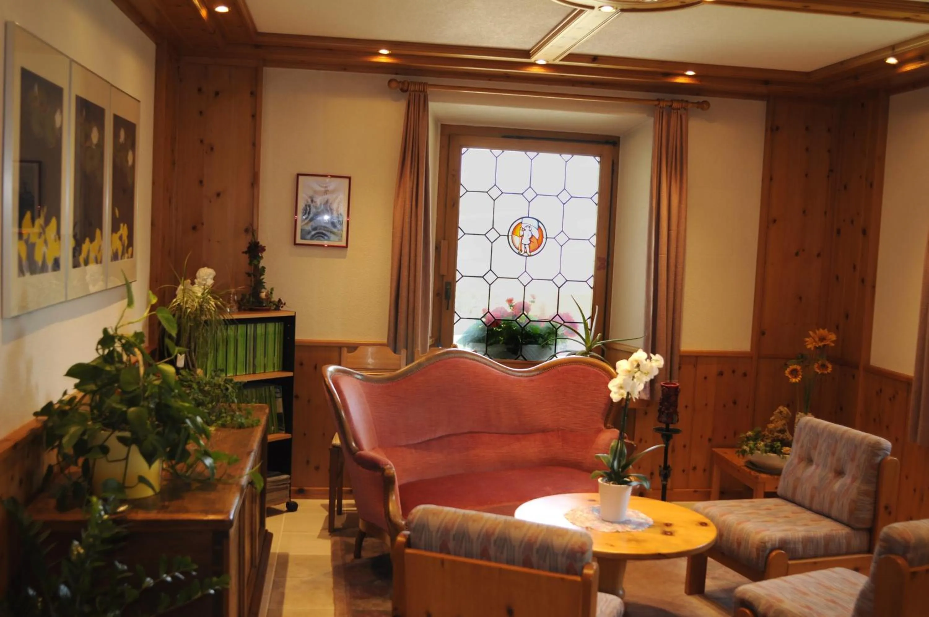 Lobby or reception in Hotel Alpenblick