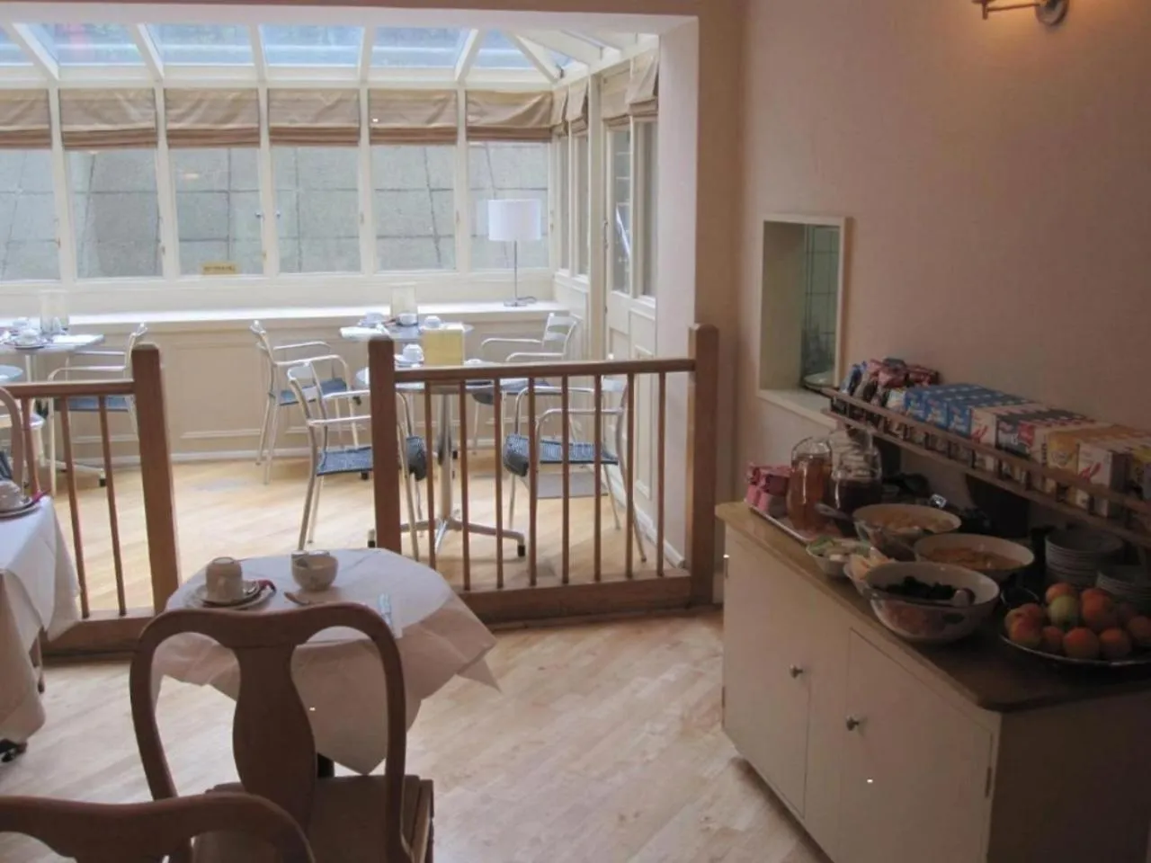 Restaurant/places to eat in Mabledon Court Hotel