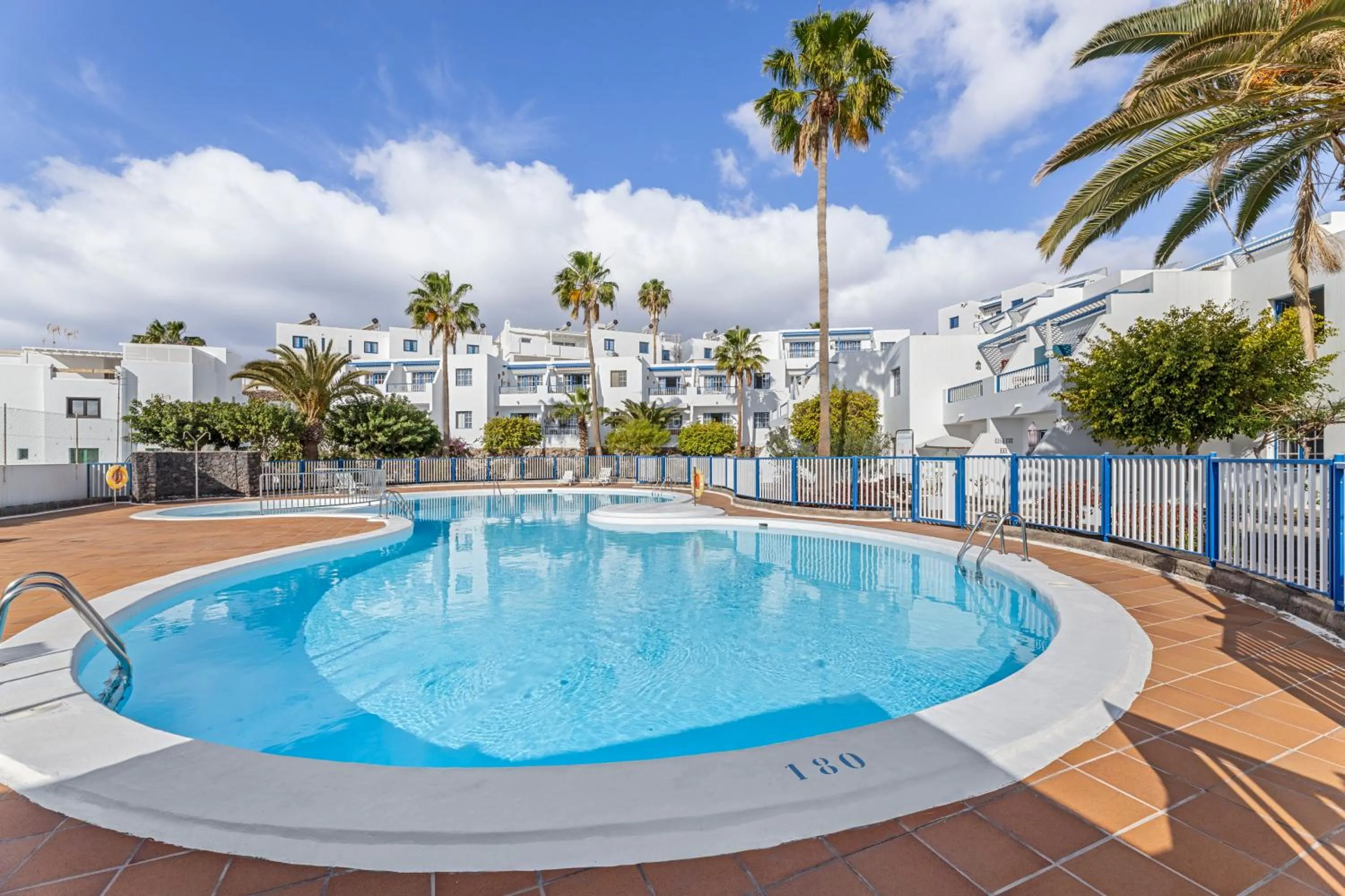 Perla Atalaya Sea View Apartment with Stunning Terrace