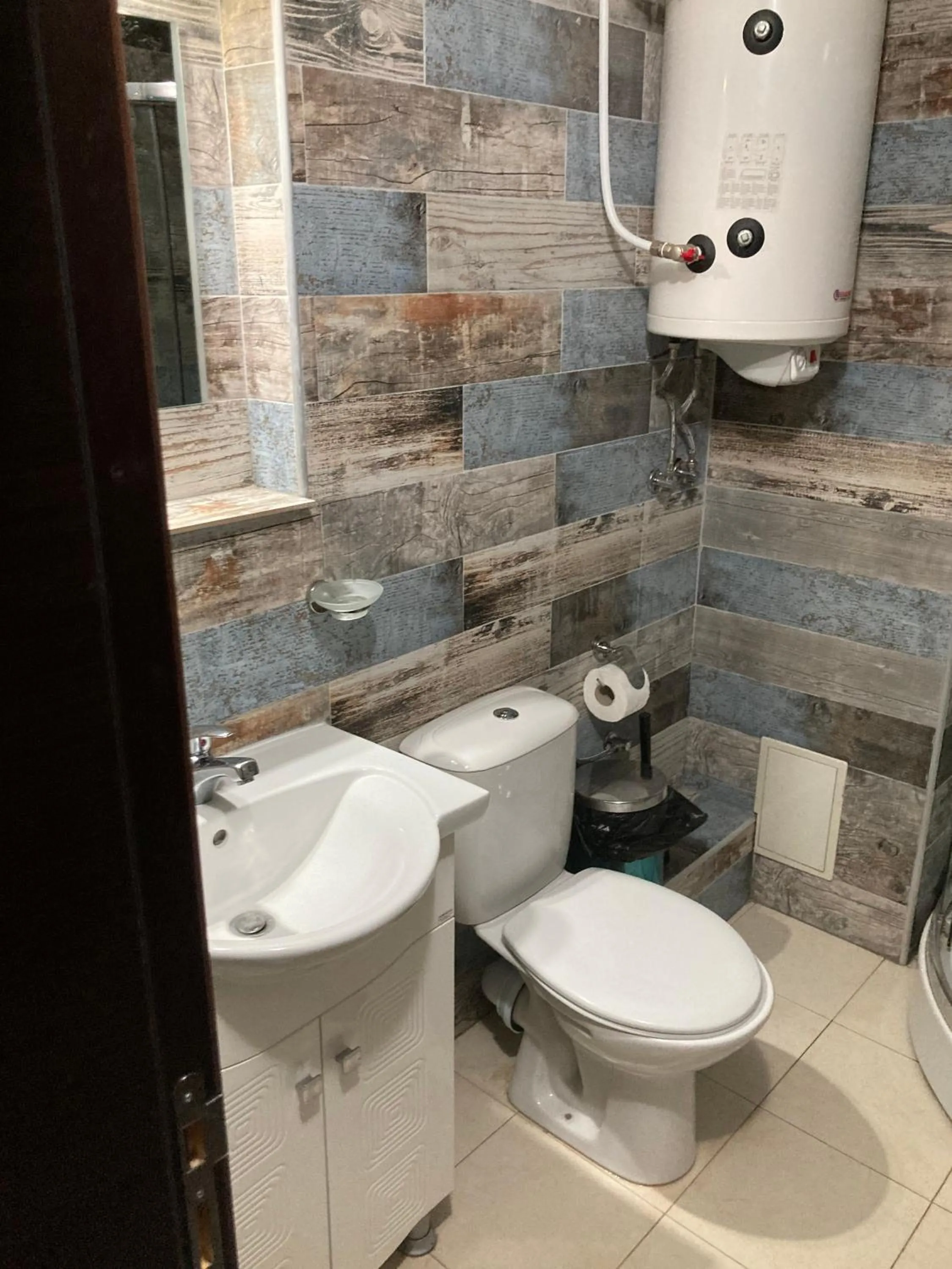 Polaris Inn Apartments