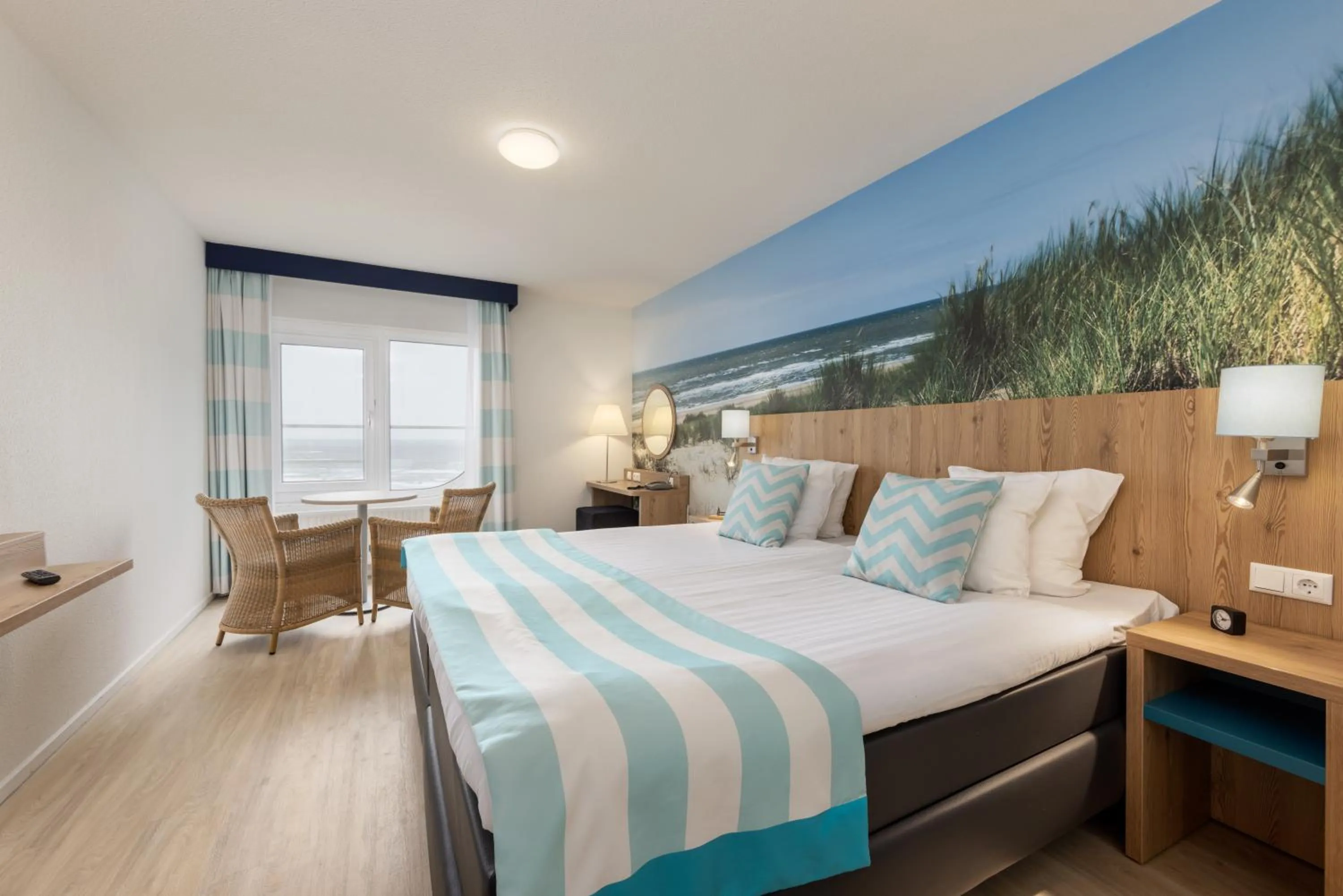 Bedroom, Bed in Beachhotel Zandvoort by Center Parcs