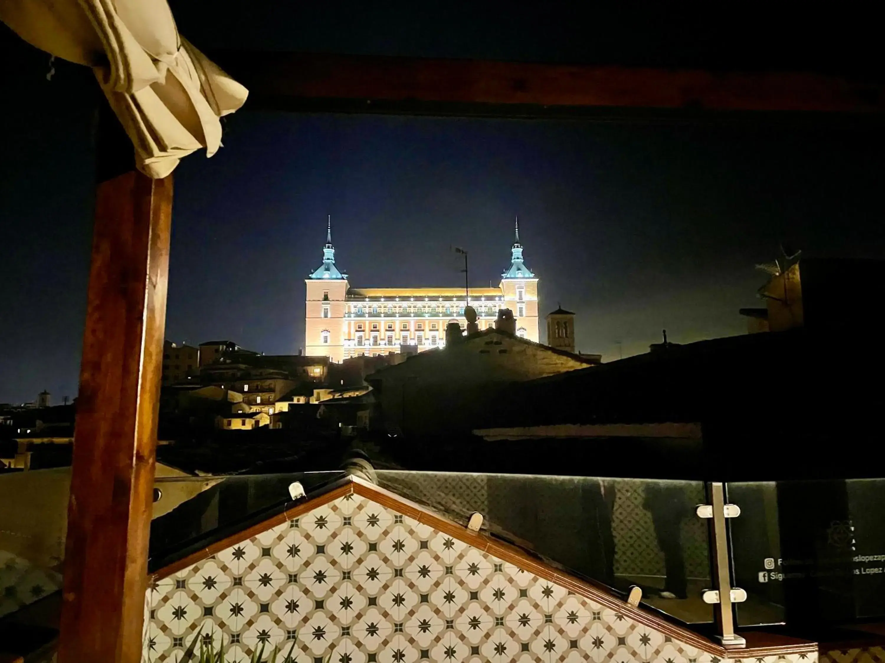 Property building in Casón De Los López Apartments Property building in Casón De Los López Apartments