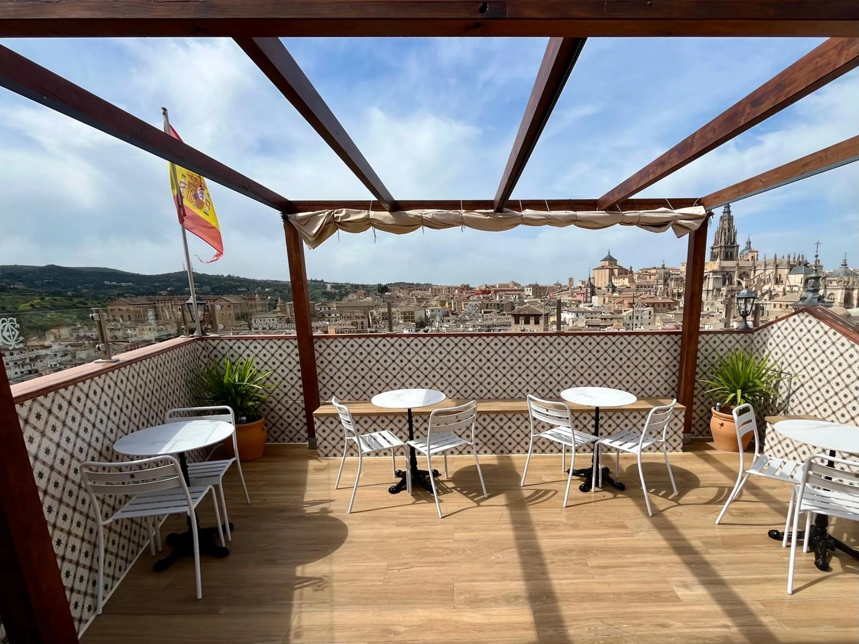 Property building in Casón De Los López Apartments