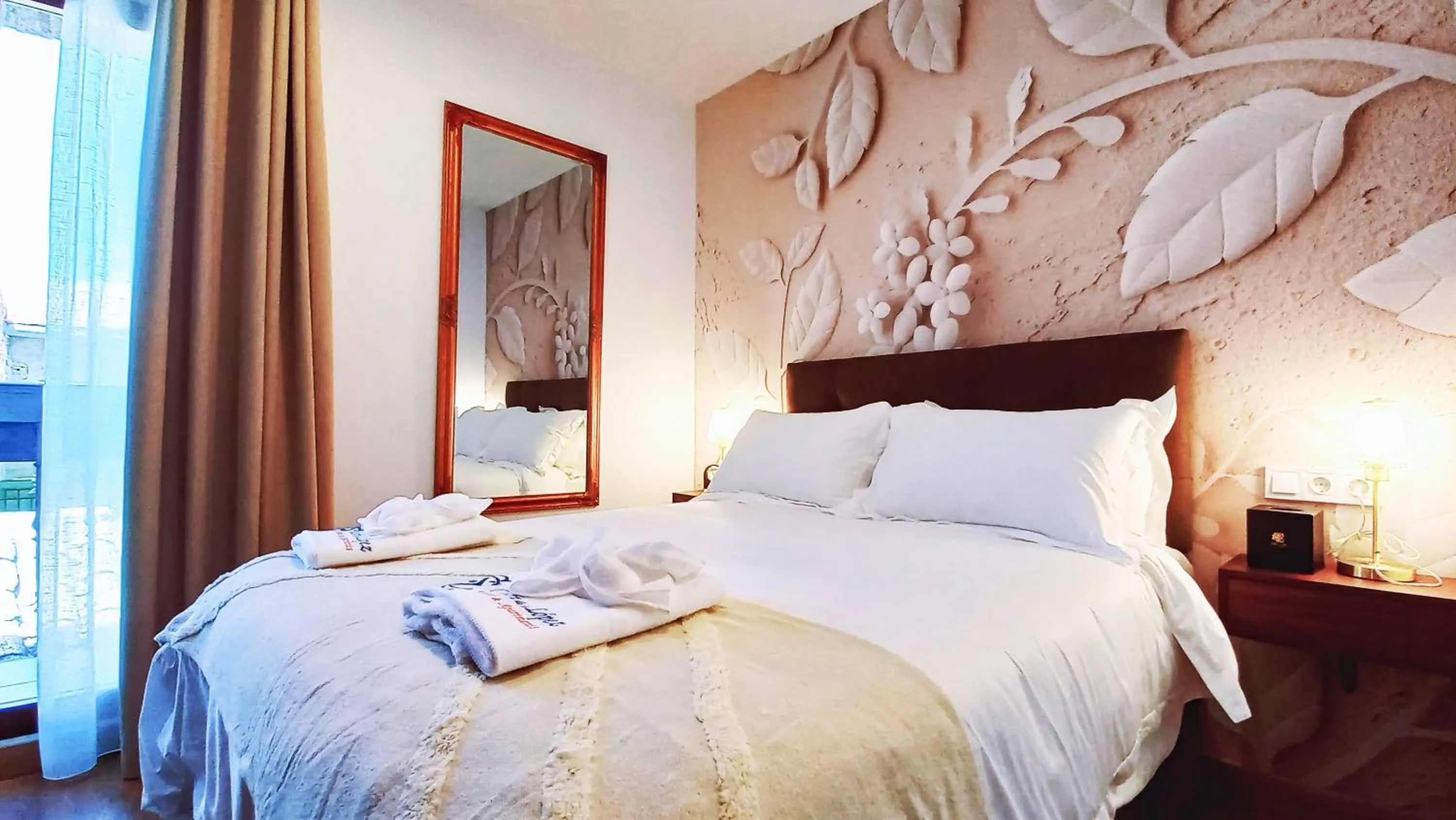 Bed in Casón De Los López Apartments