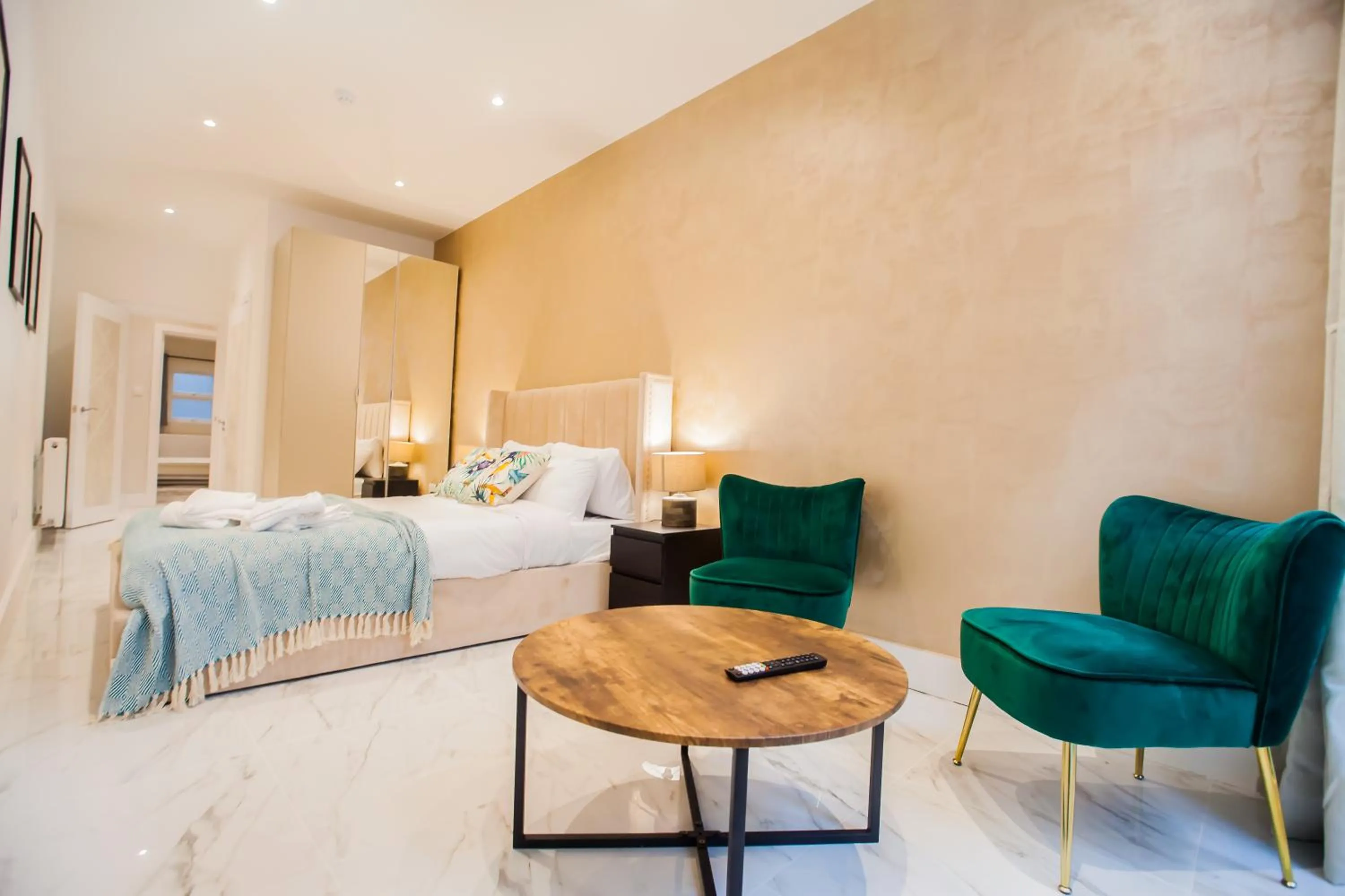 Luxury Fulham 3 bedroom Garden House
