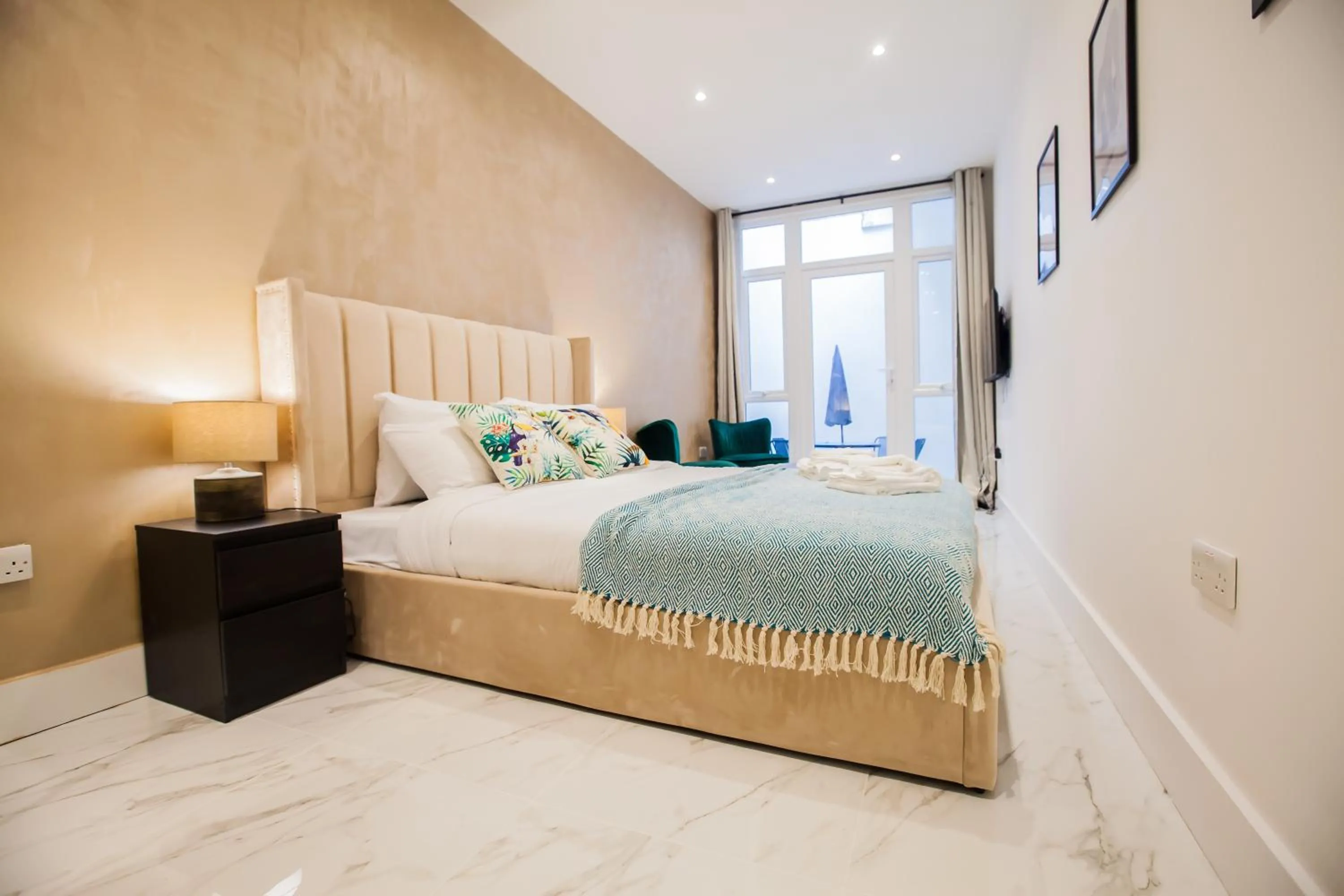 Luxury Fulham 3 bedroom Garden House