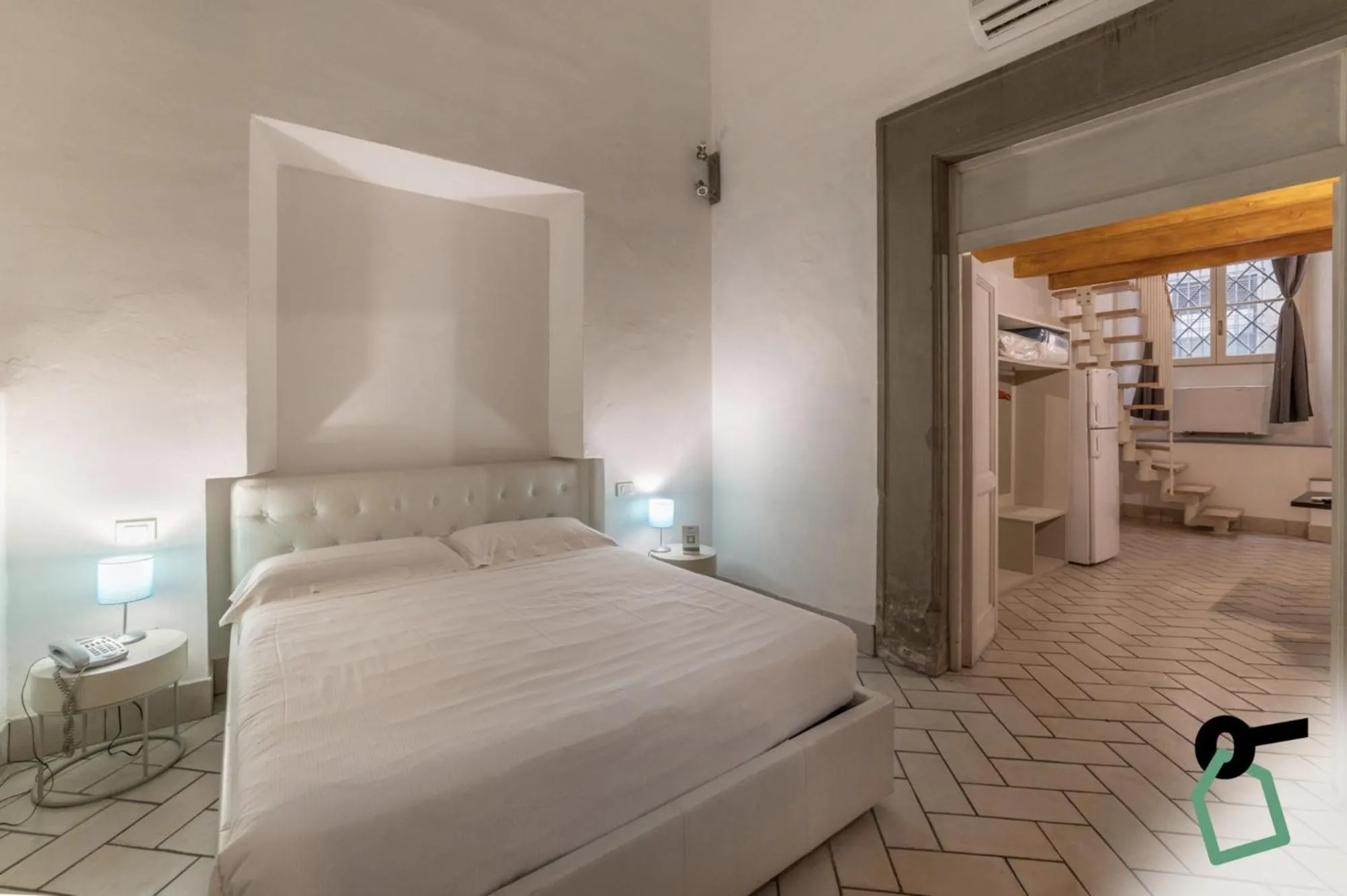 Photo of the whole room, Bed in Hotiday Room Collection - Firenze Ghibellina