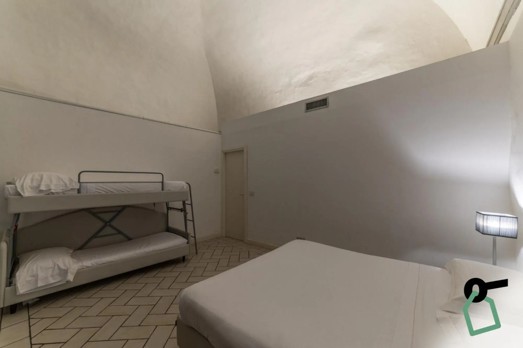 Bedroom, Bed in Hotiday Room Collection - Firenze Ghibellina