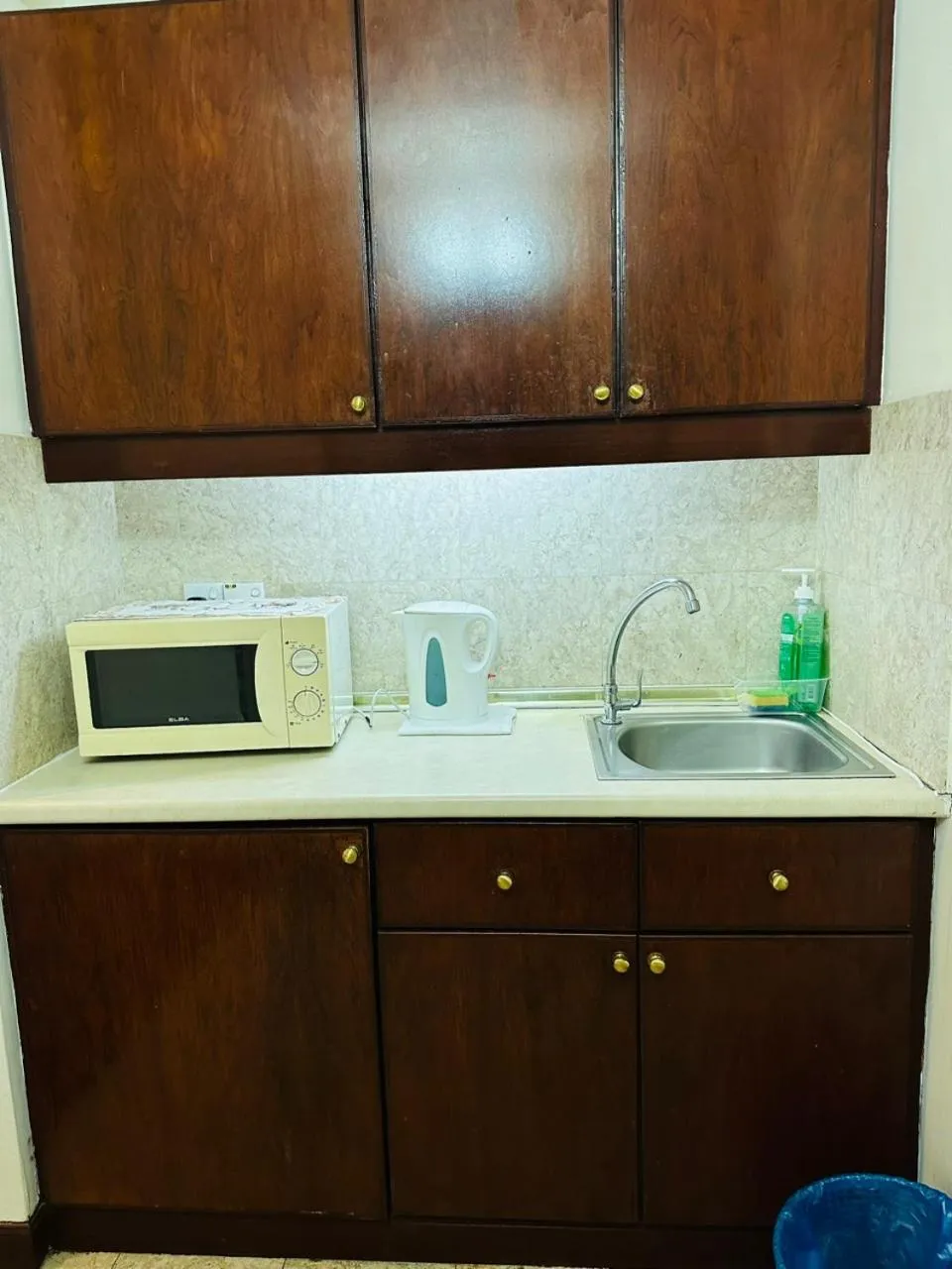 Kitchen or kitchenette in KL COZY GOLD SUITE At TIMES SQUARE