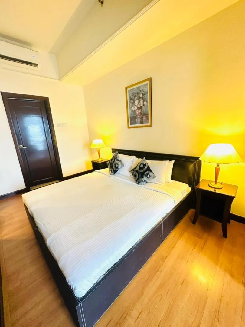 Bedroom in KL COZY GOLD SUITE At TIMES SQUARE