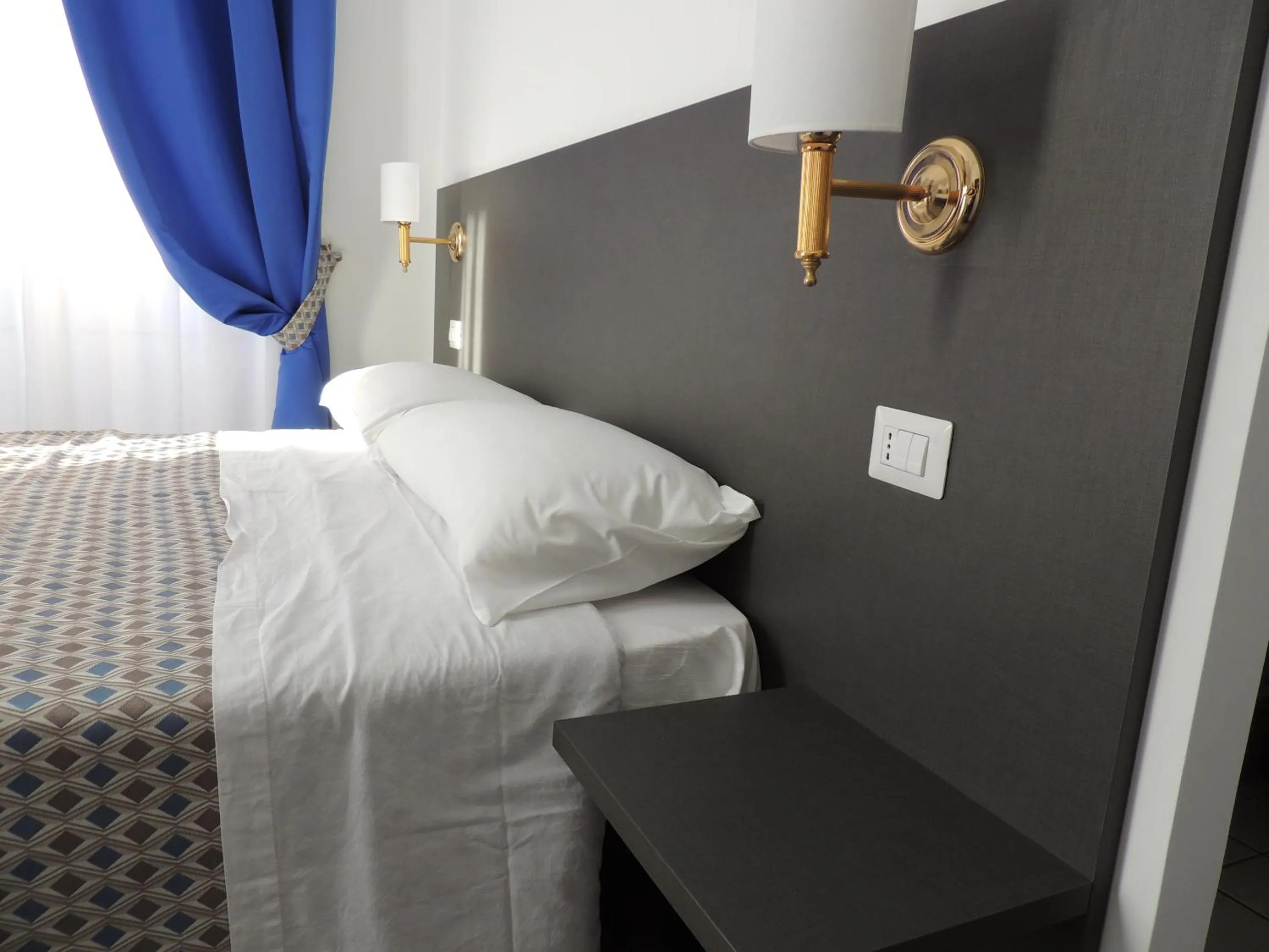 Bedroom, Bed in Madonna della Neve