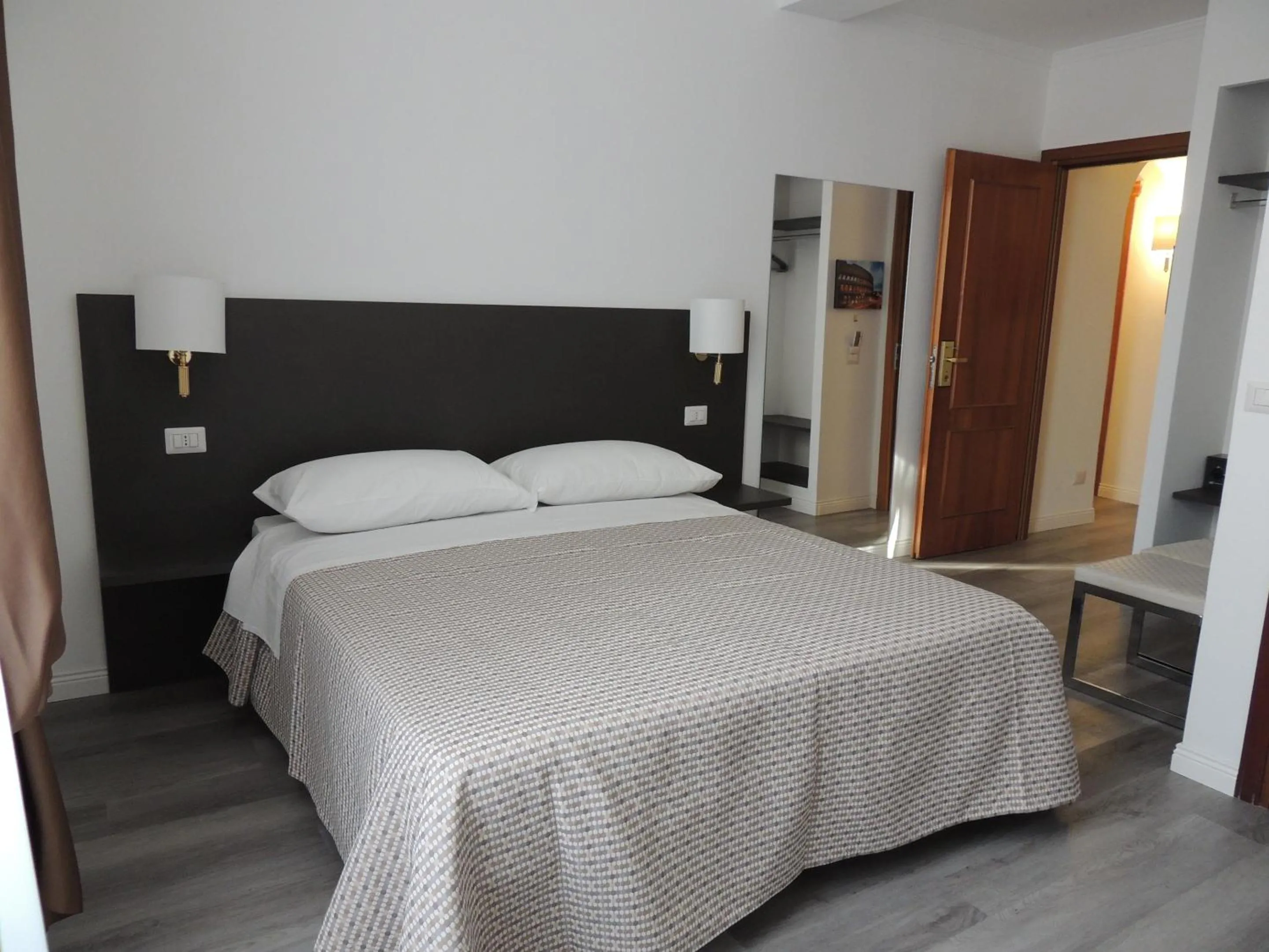 Bedroom, Bed in Madonna della Neve