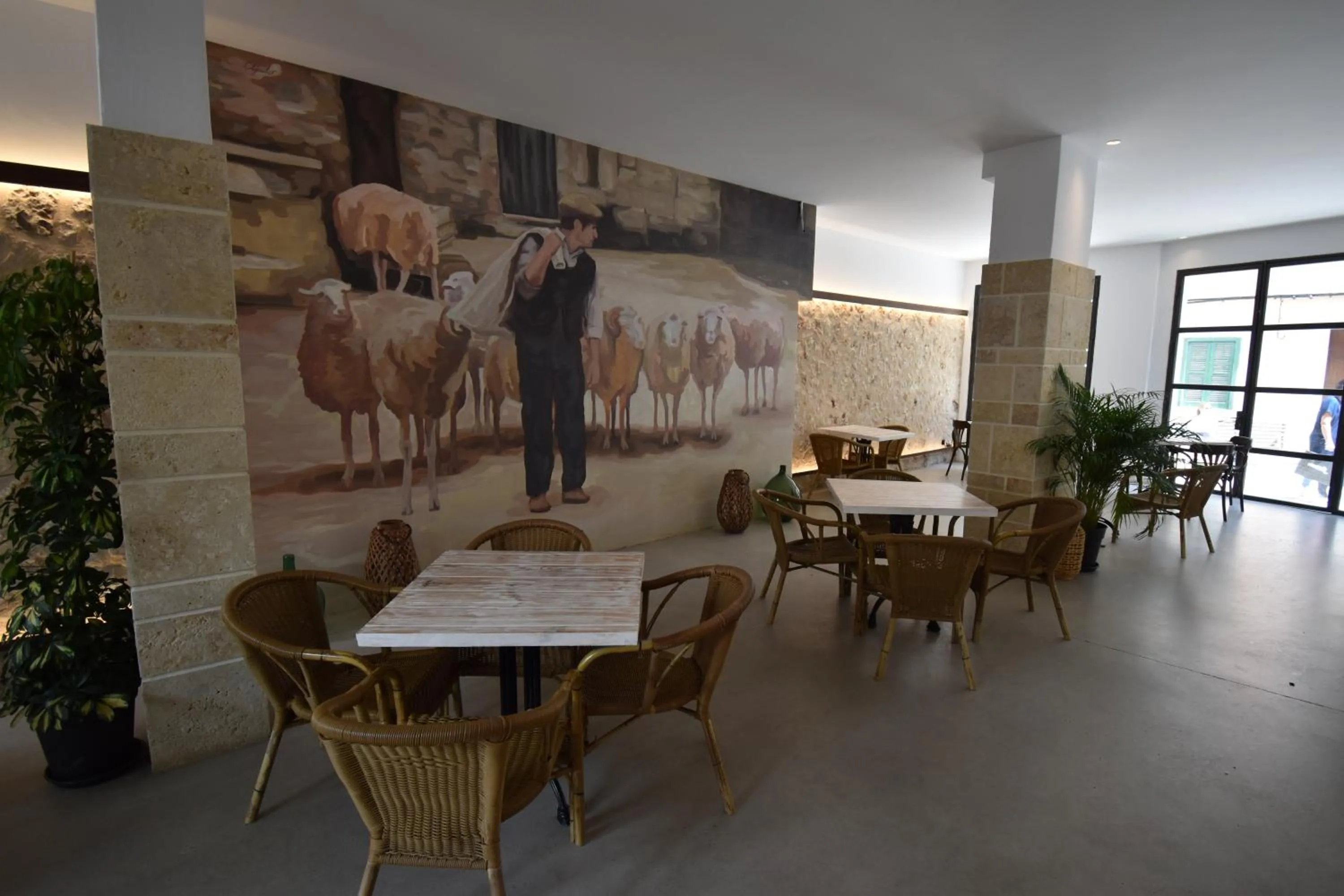 Restaurant/places to eat in Calvario Plaza Hotel