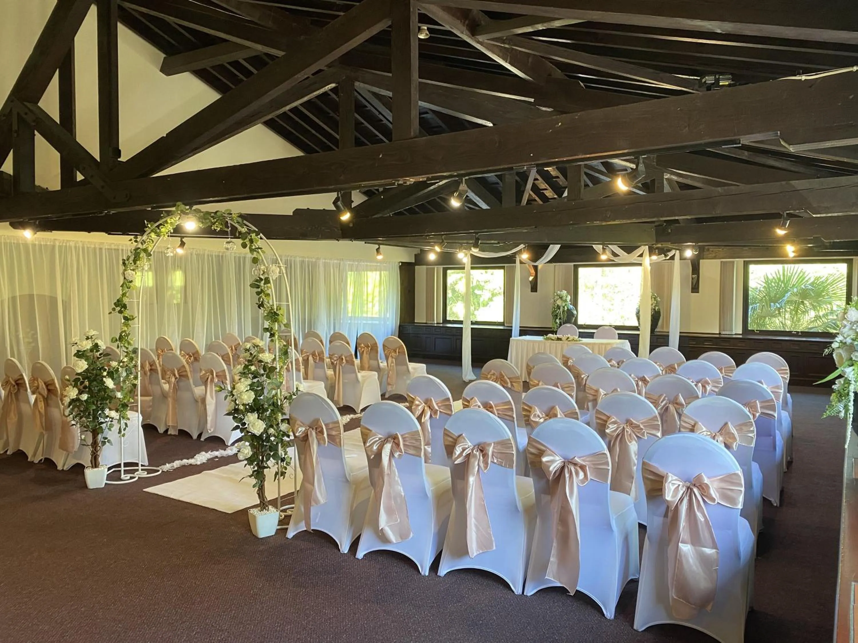 Banquet/Function facilities in Europa Gatwick Hotel & Spa