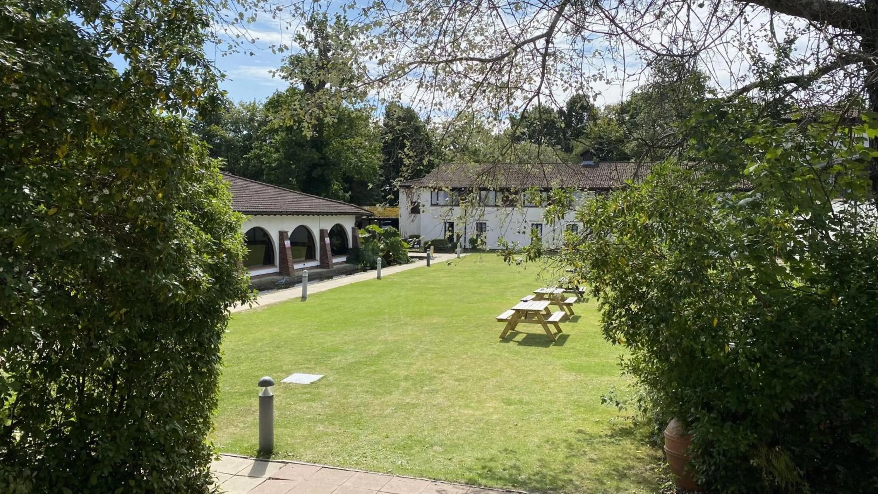 Garden in Europa Gatwick Hotel & Spa