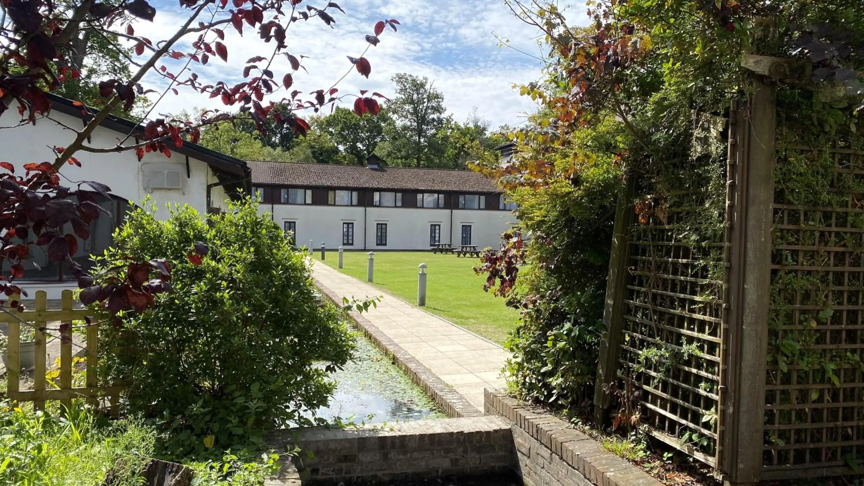 Garden in Europa Gatwick Hotel & Spa